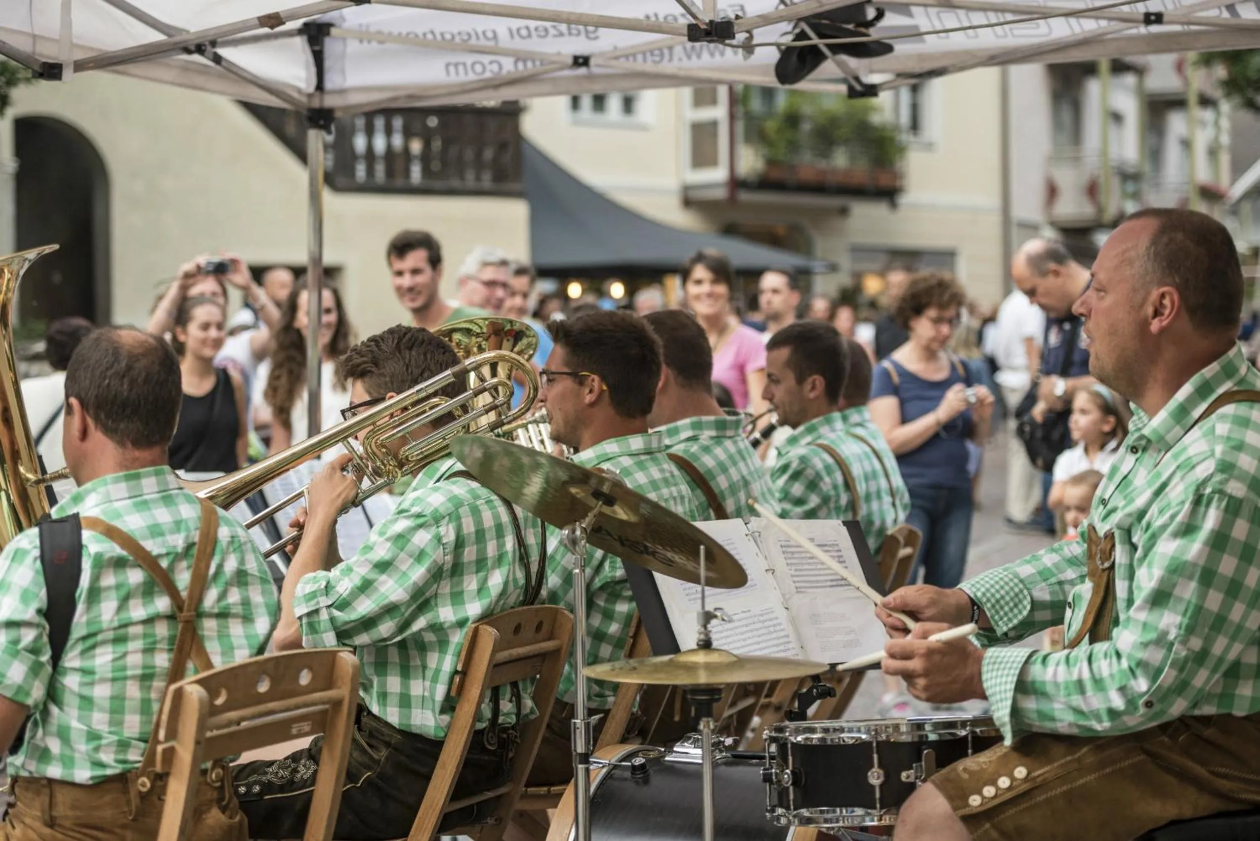 Evening entertainment in Aparthotel Panorama