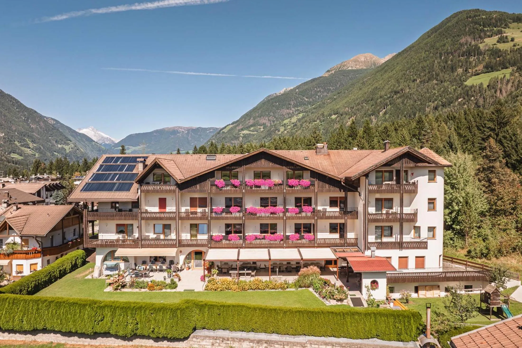 Property building in Aparthotel Panorama