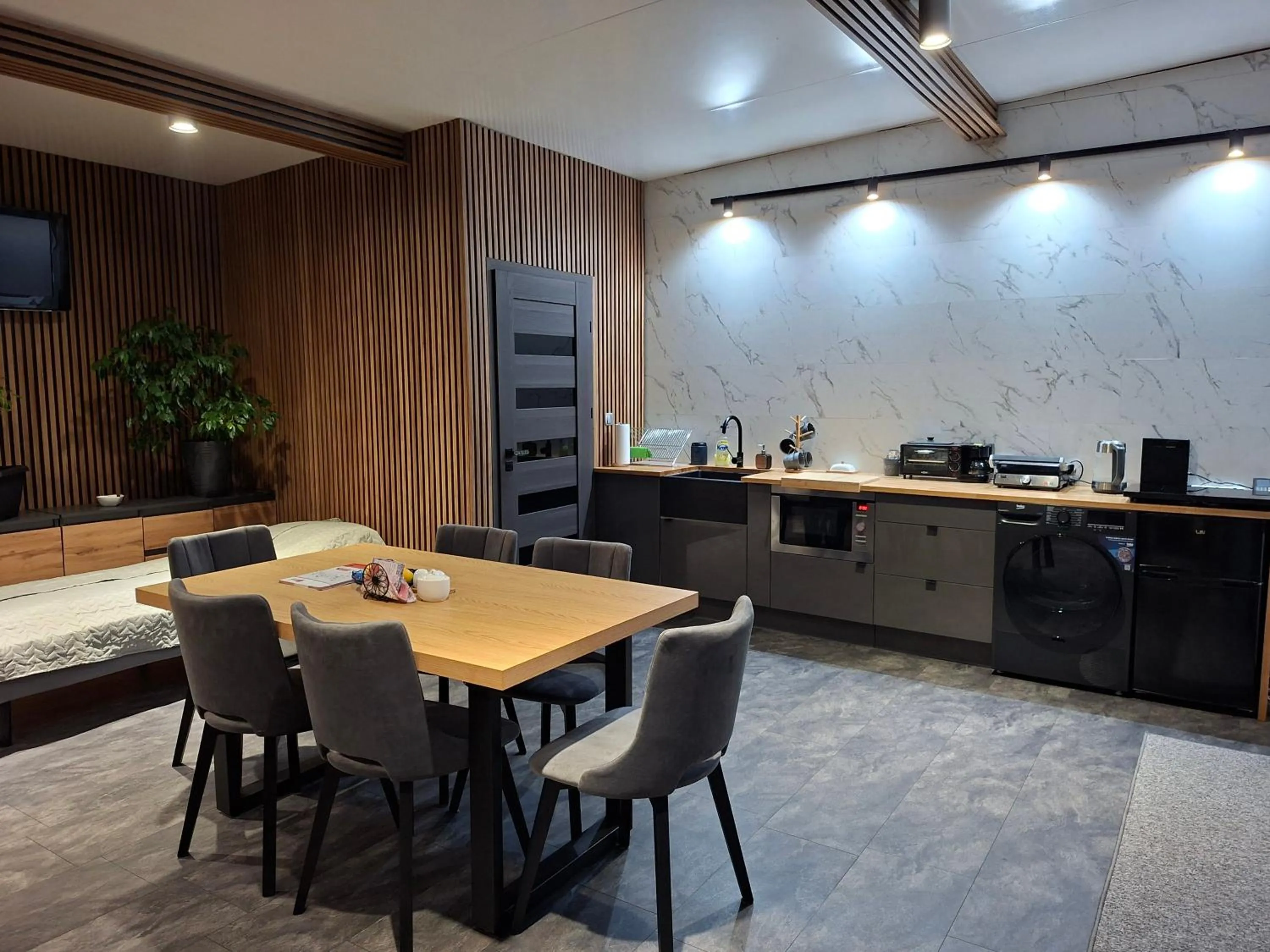 Coffee/tea facilities in Villa Vip pokoje,śniadanie,Apartament kinowy