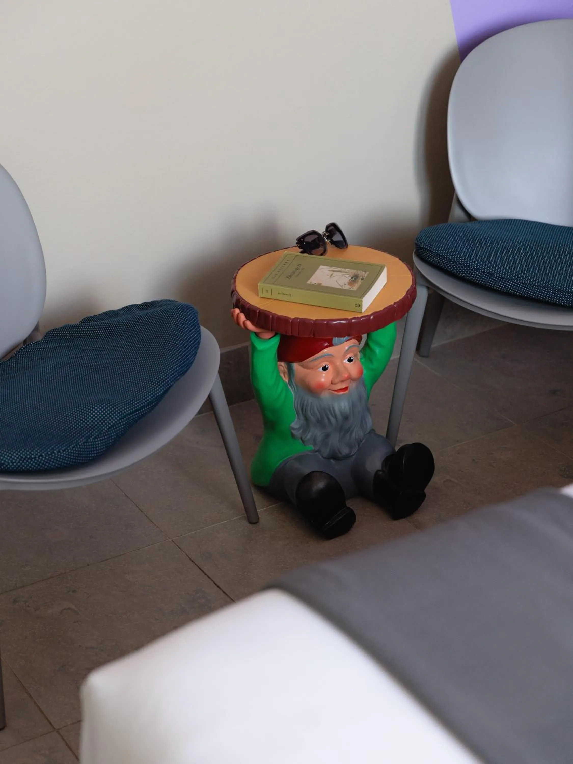 Decorative detail in Hotel Nina