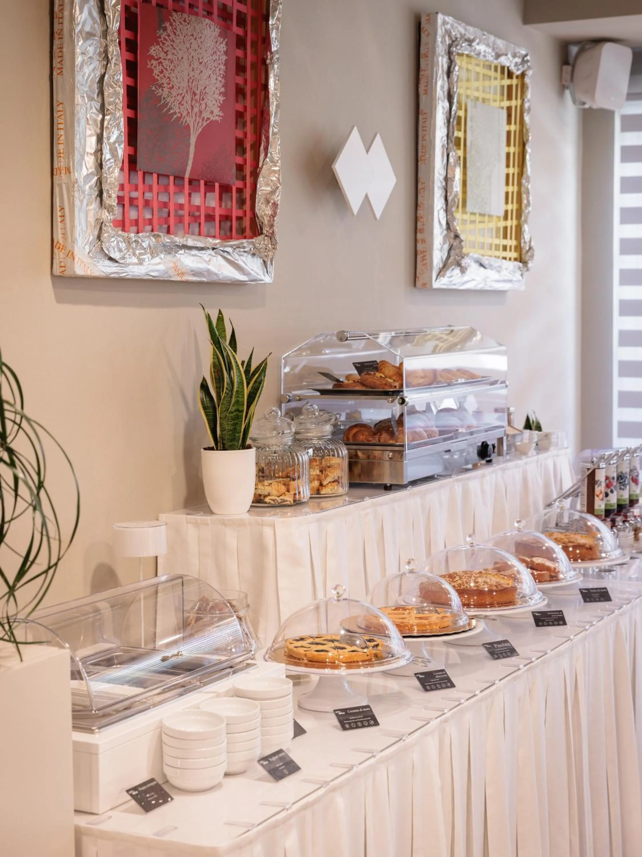 Breakfast in Hotel Nina