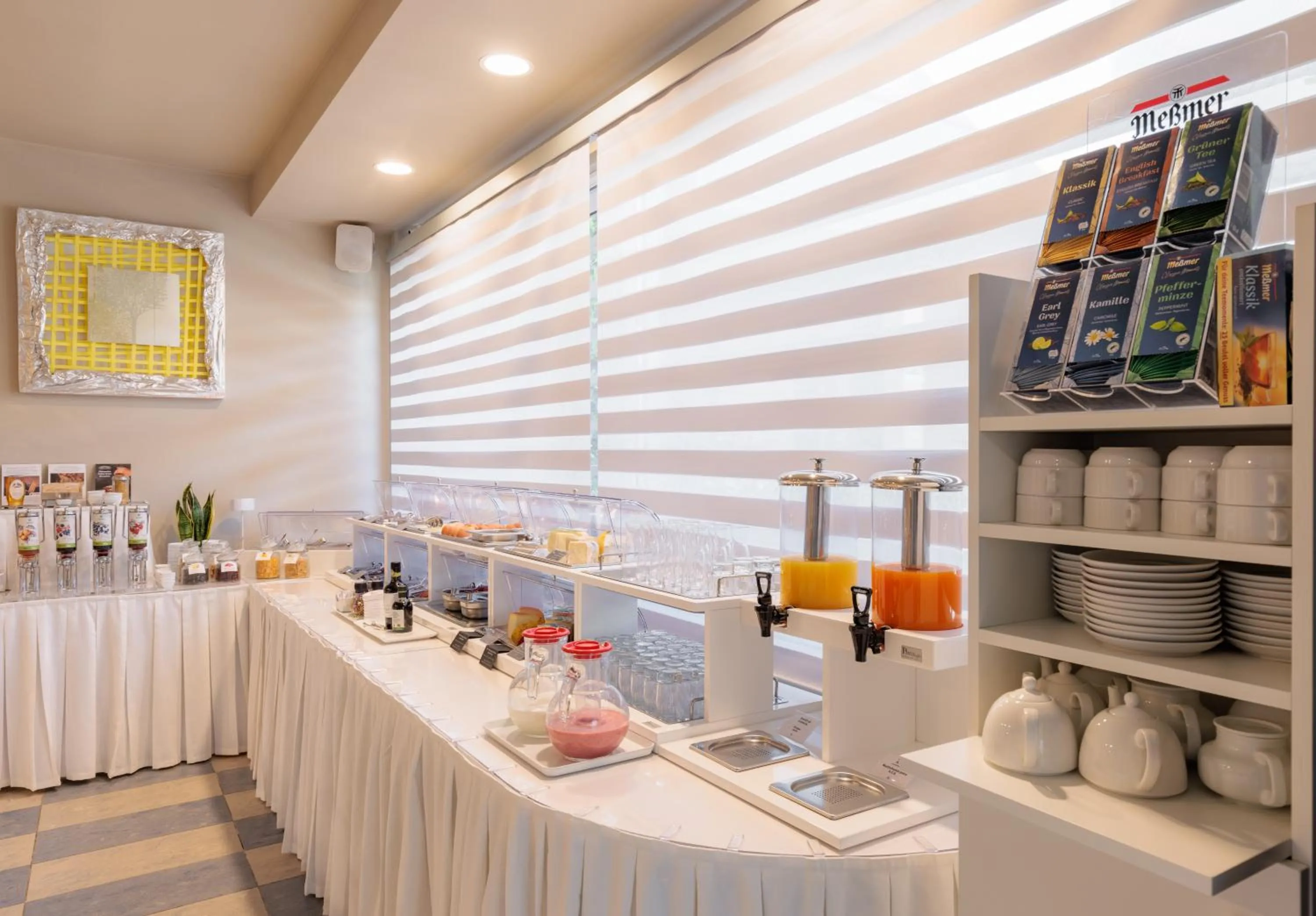 Breakfast in Hotel Nina