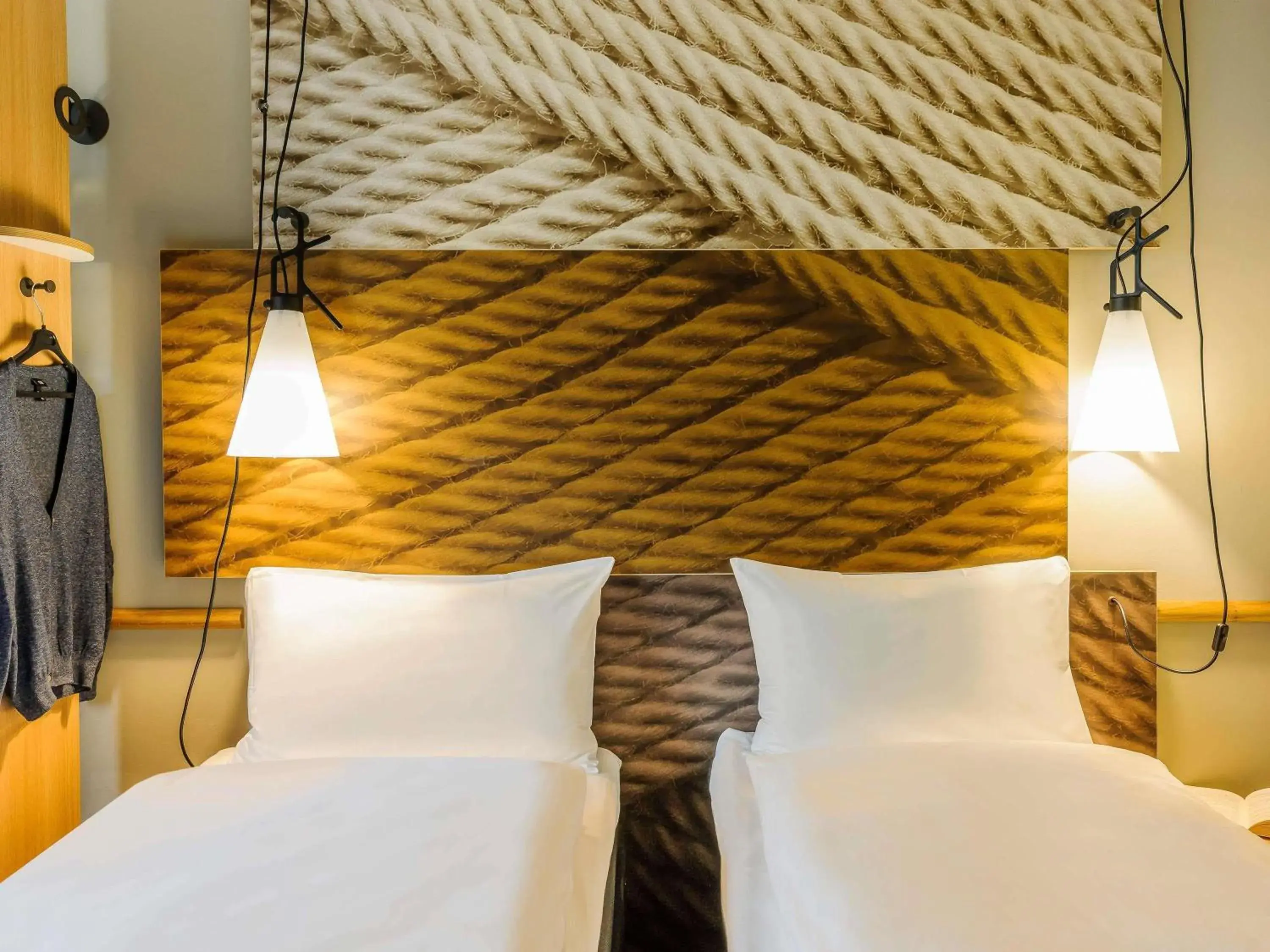 Bedroom, Bed in ibis Hotel München City Bedroom, Bed in ibis Hotel München City