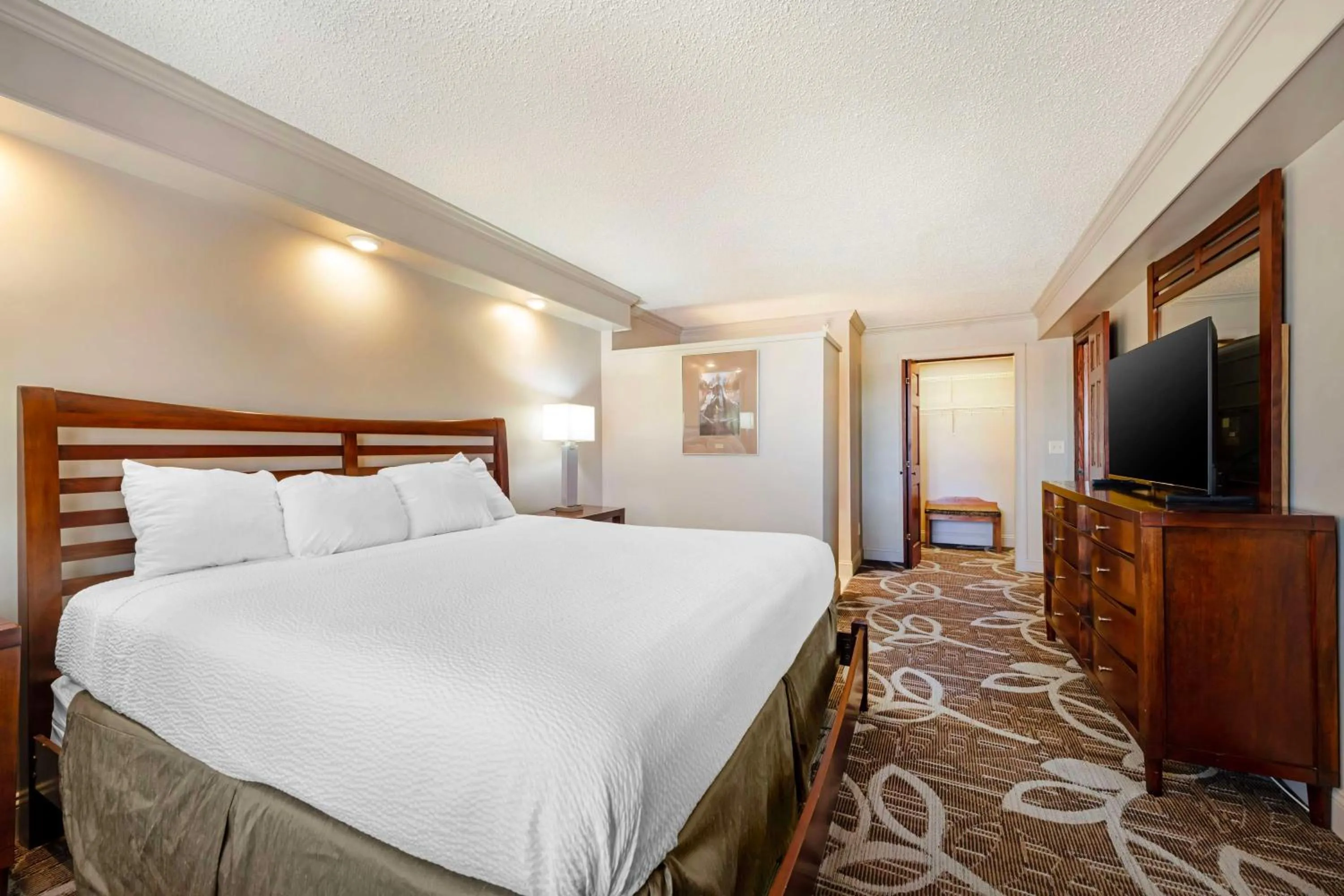 Bedroom, Bed in Best Western Plus Mid Nebraska Inn & Suites