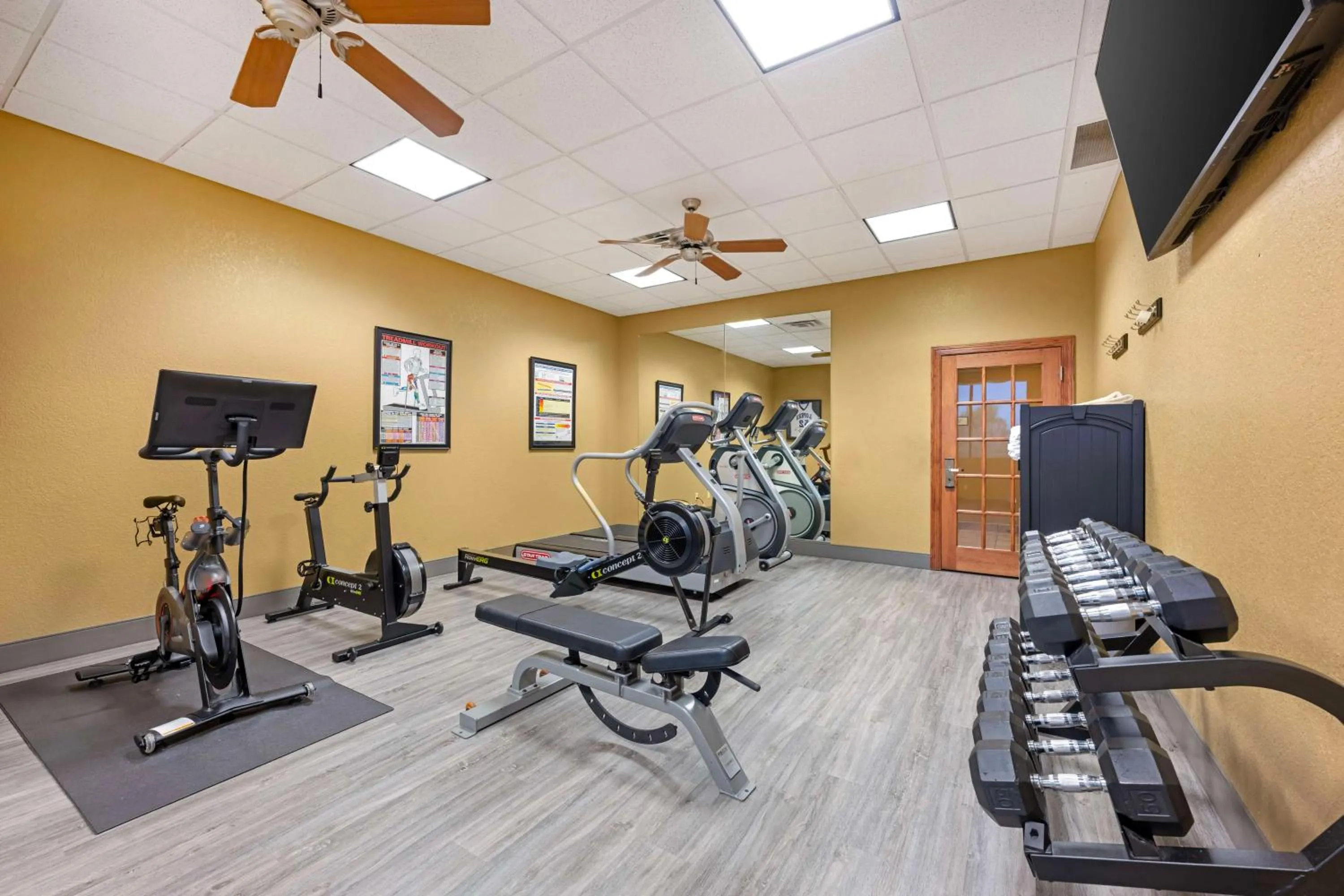 Fitness centre/facilities in Best Western Plus Mid Nebraska Inn & Suites
