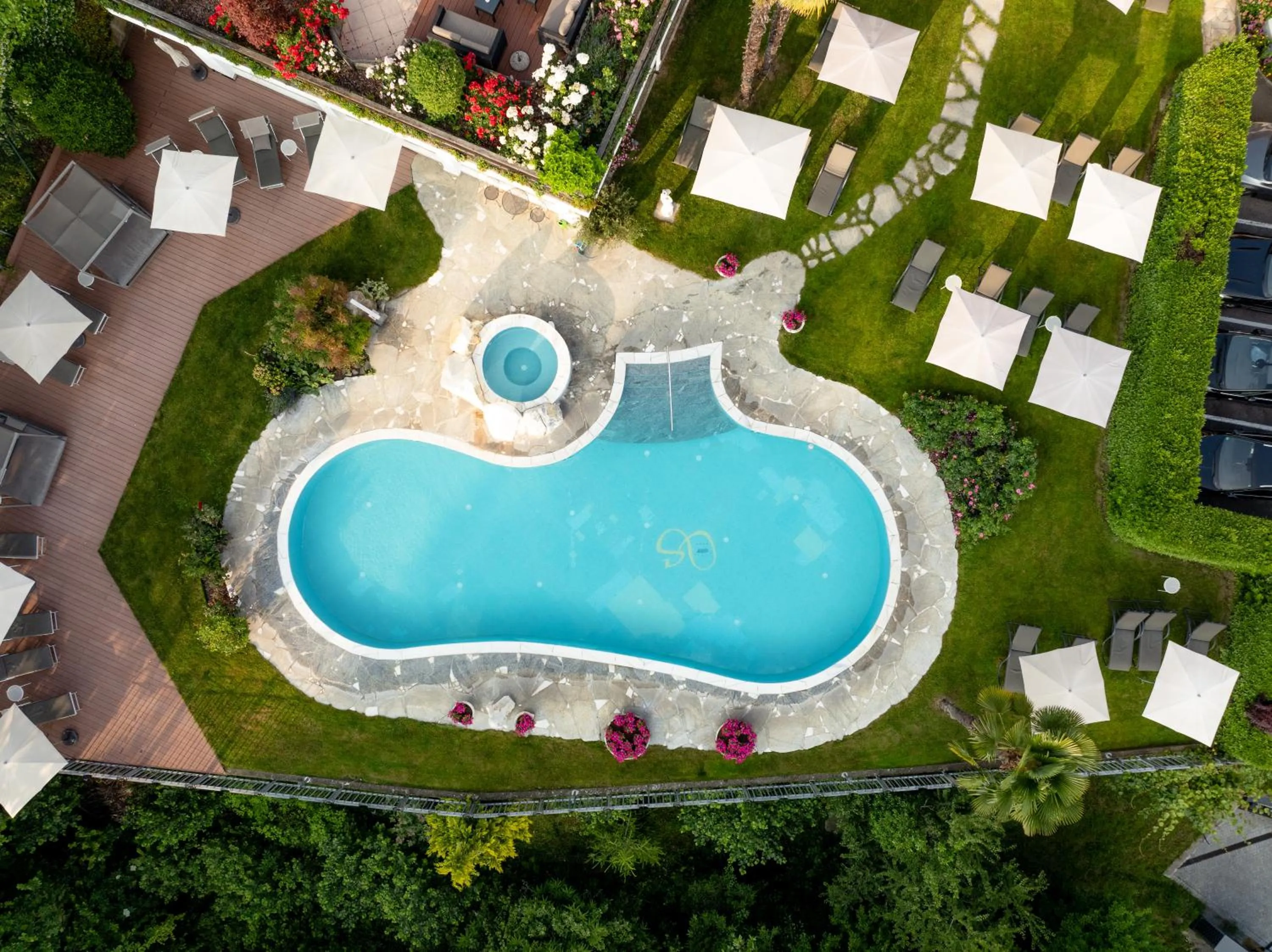 Swimming pool in Hotel Starkenberg