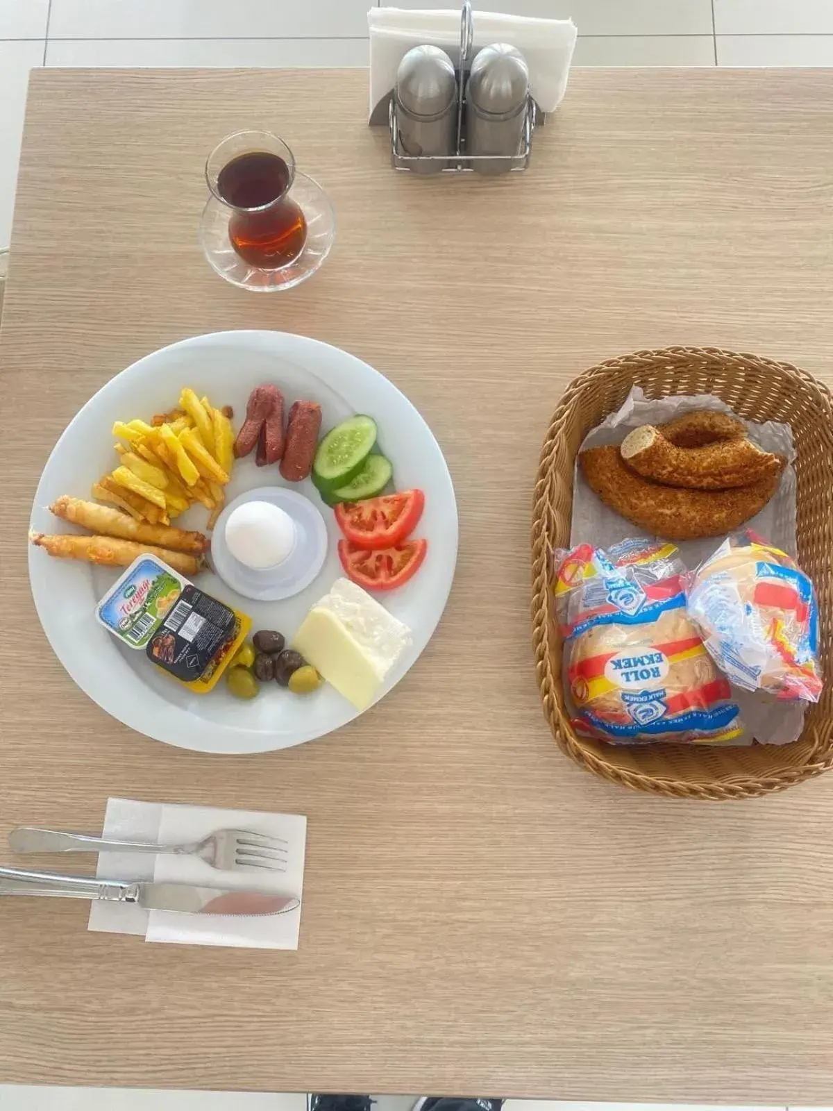 Breakfast in Hotel Cinas Breakfast in Hotel Cinas