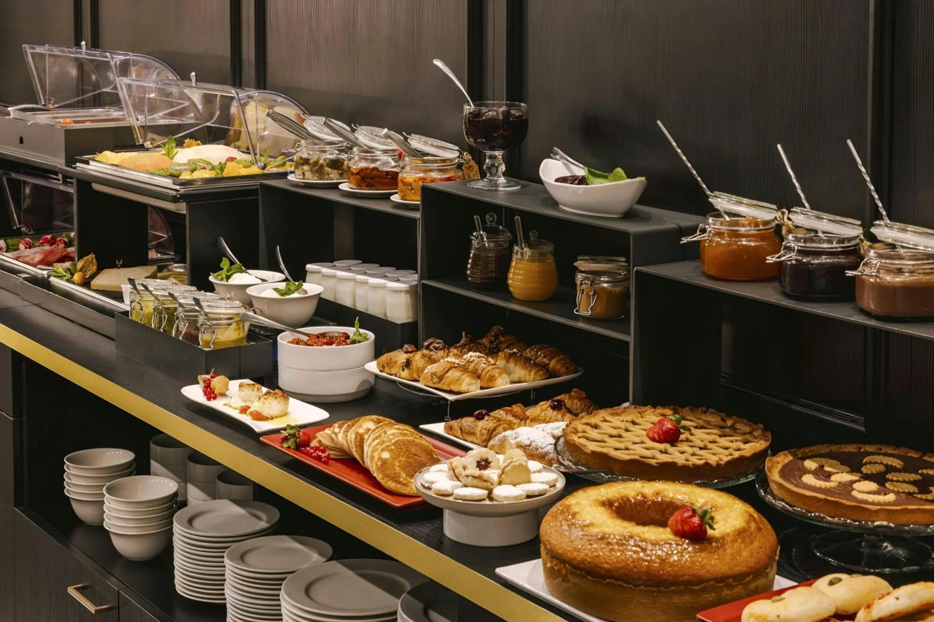 Breakfast in Missori Hotel Piazza Missori, Sonder by Marriott Bonvoy