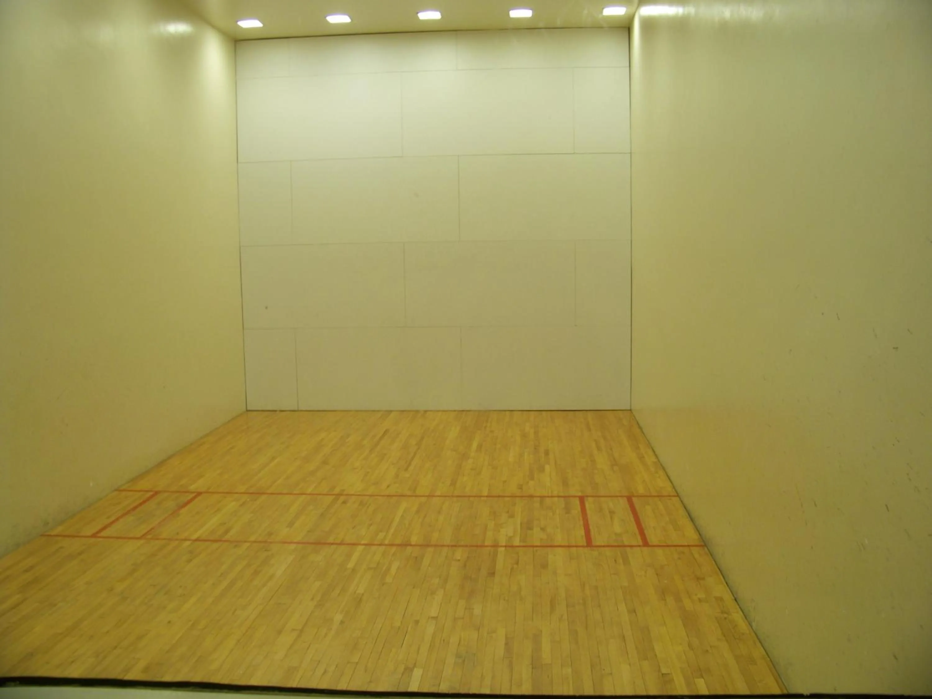 Sports in Sandstone Creek Club Condominiums