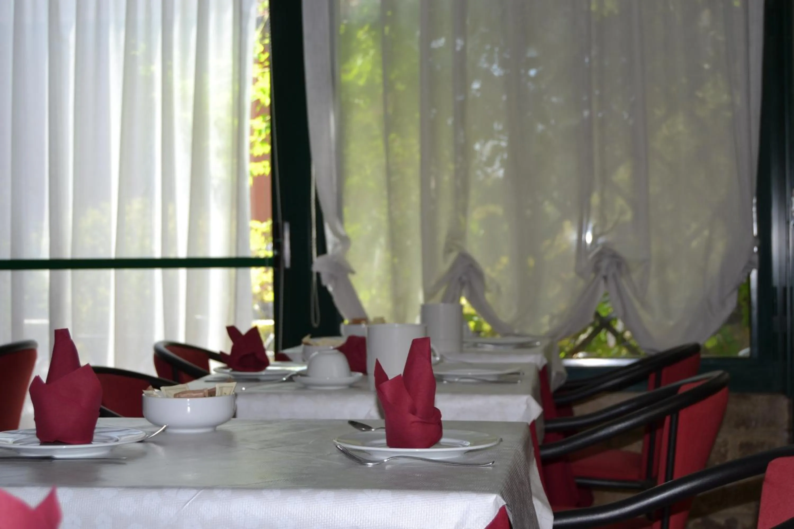 Restaurant/places to eat in Hotel I' Fiorino