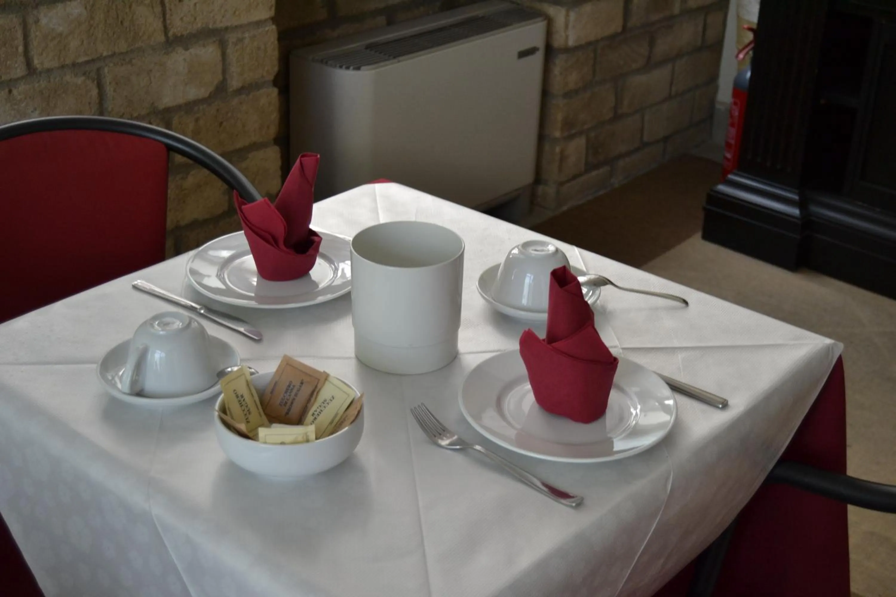 Restaurant/places to eat in Hotel I' Fiorino