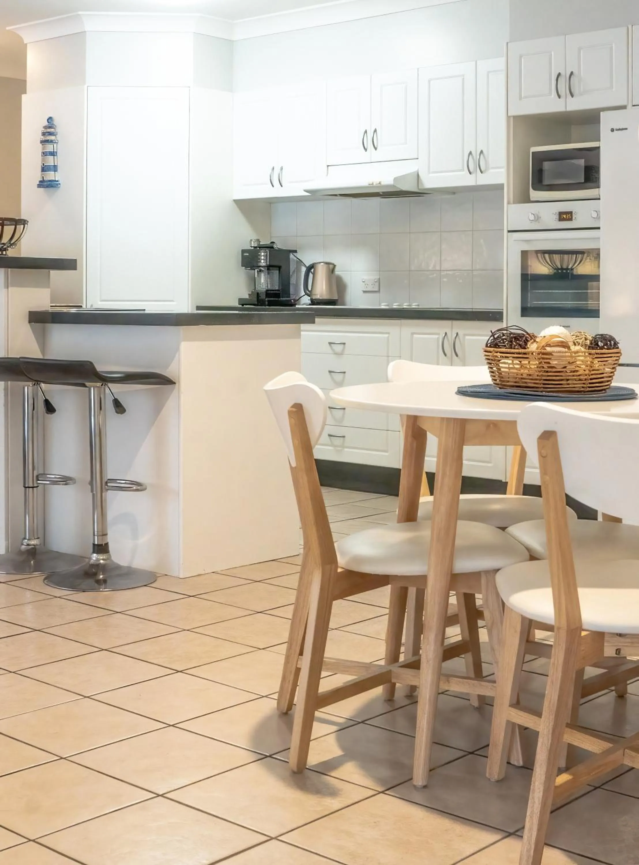 Kitchen or kitchenette in Sylvan Beach Resort