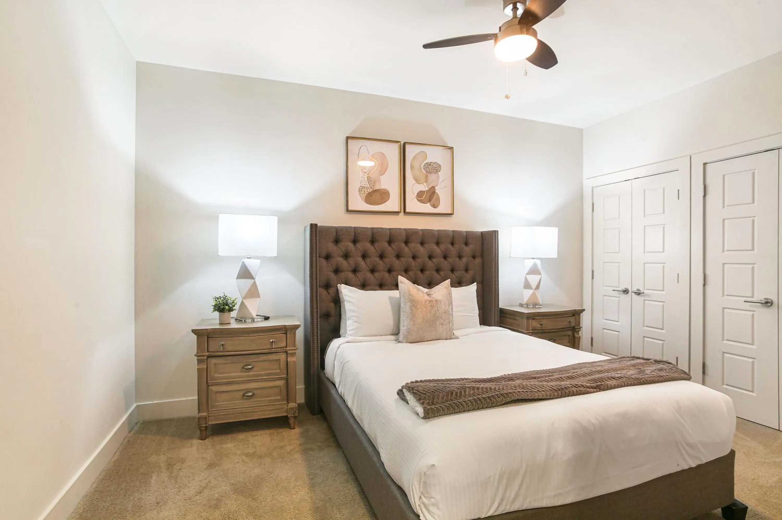 Bedroom, Bed in Modern & Fully Furnished Apartments in the Heart of the City