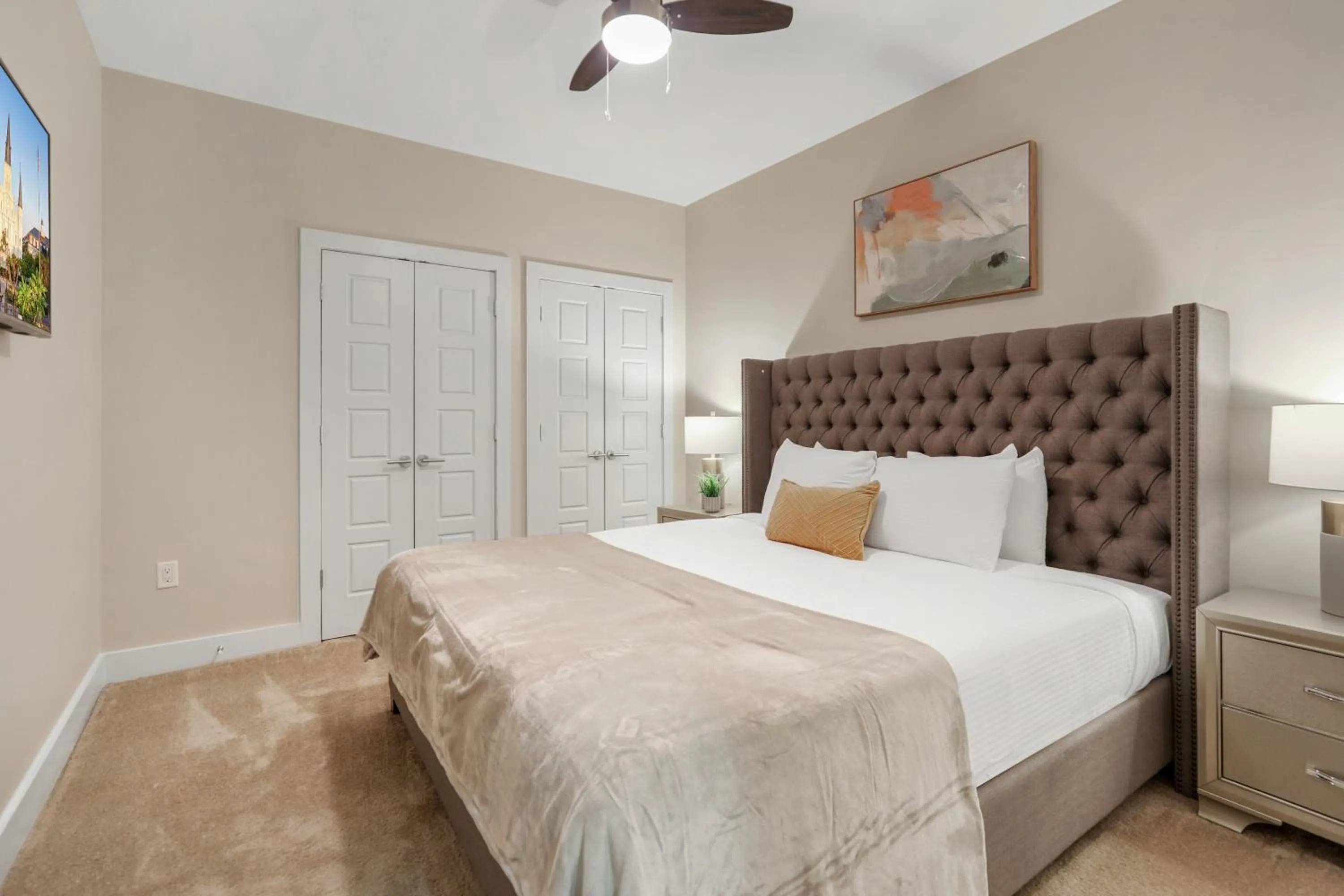 Bedroom, Bed in Modern & Fully Furnished Apartments in the Heart of the City