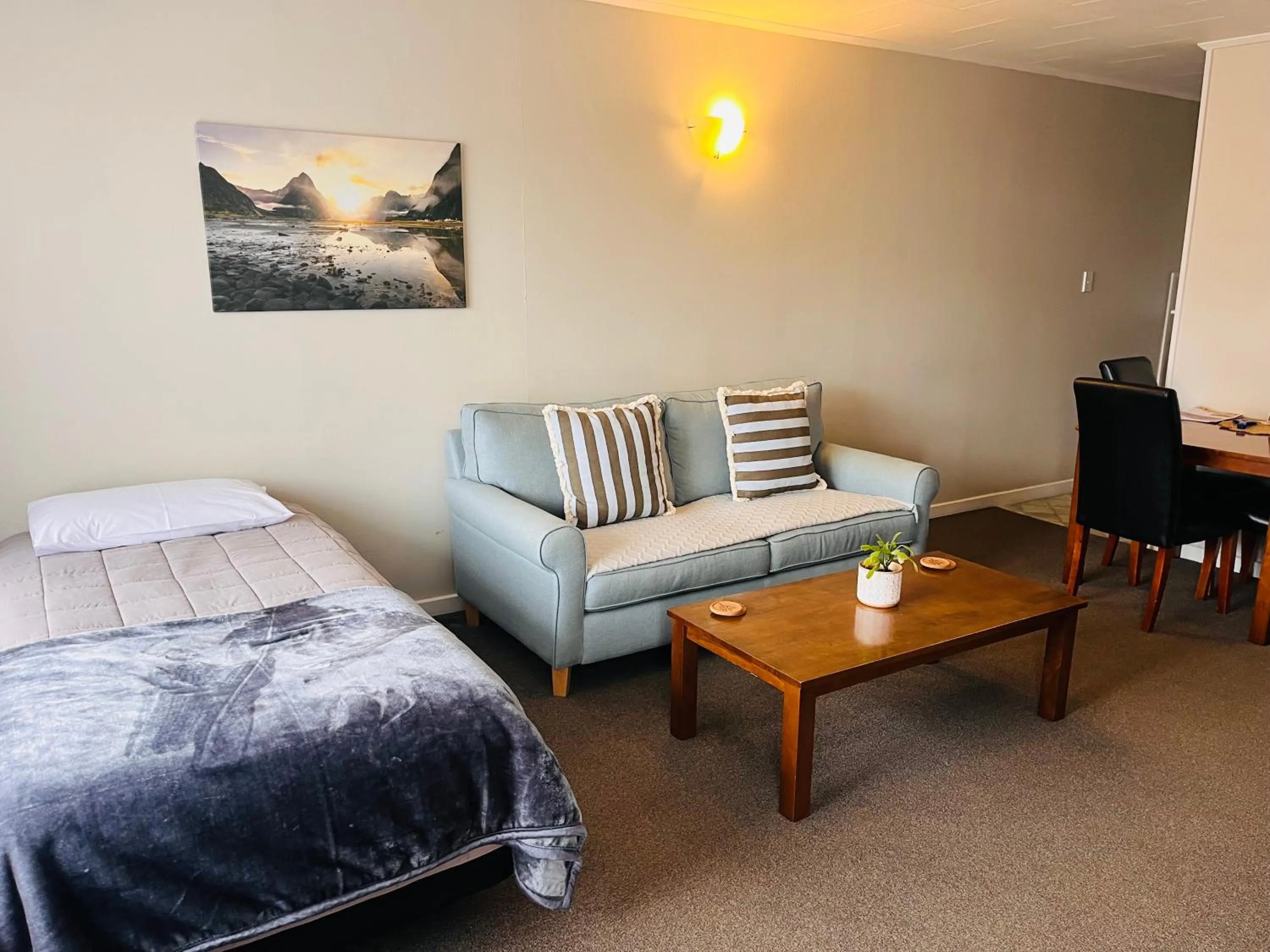 Bed in Aorangi Motel