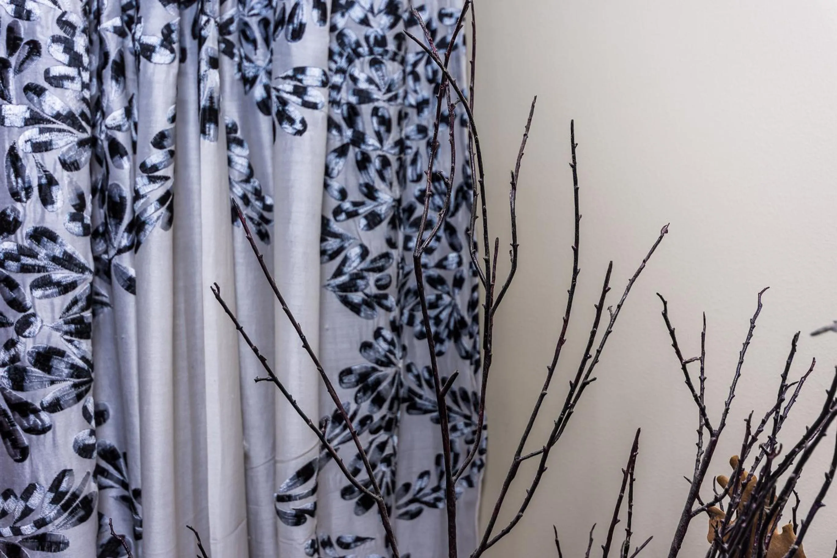 Decorative detail in Dreamers