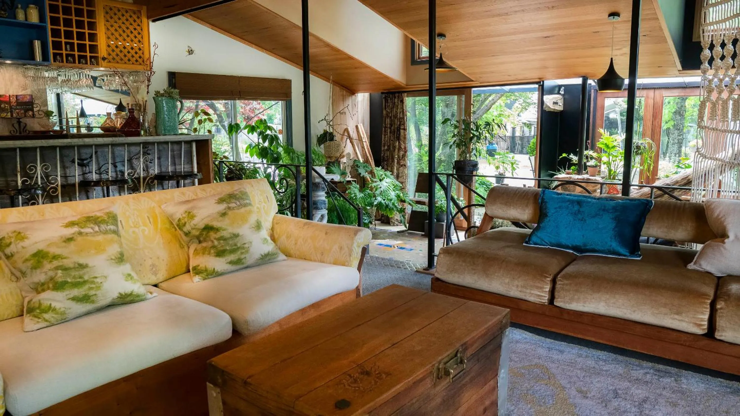 Living room in Dreamers