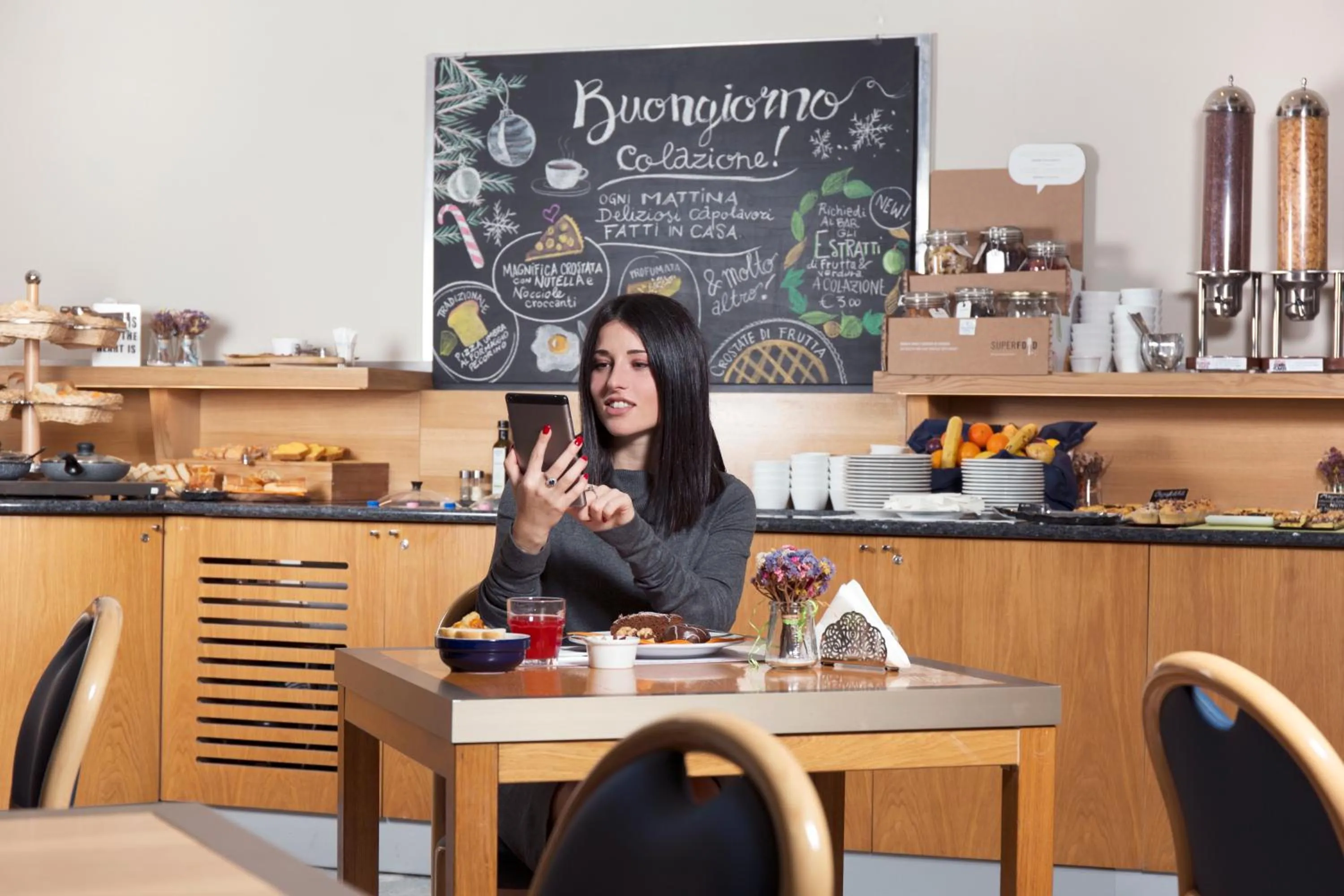 People in City Hotel & Suites