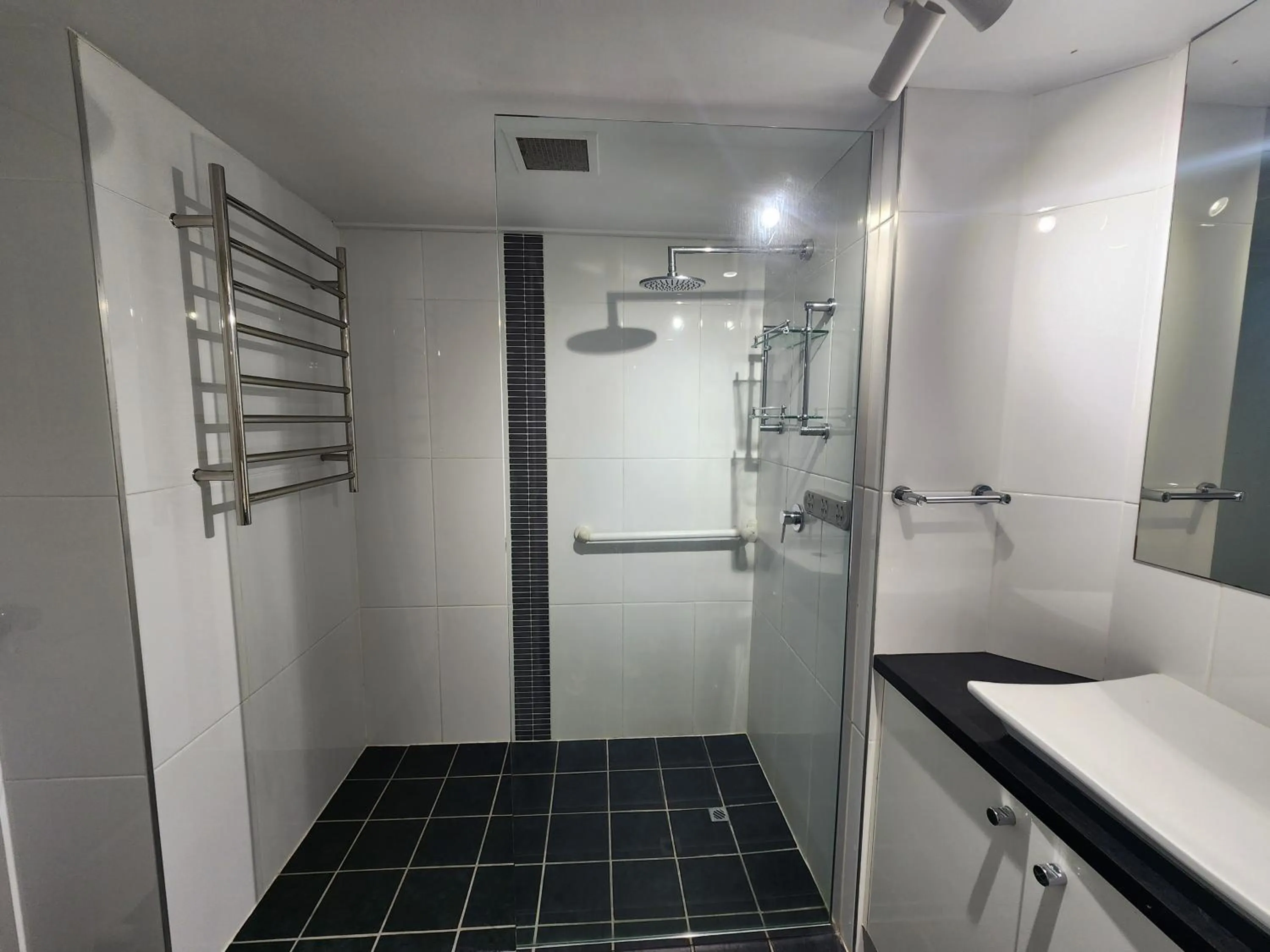Shower in Fairways Golf & Beach Retreat Bribie Island