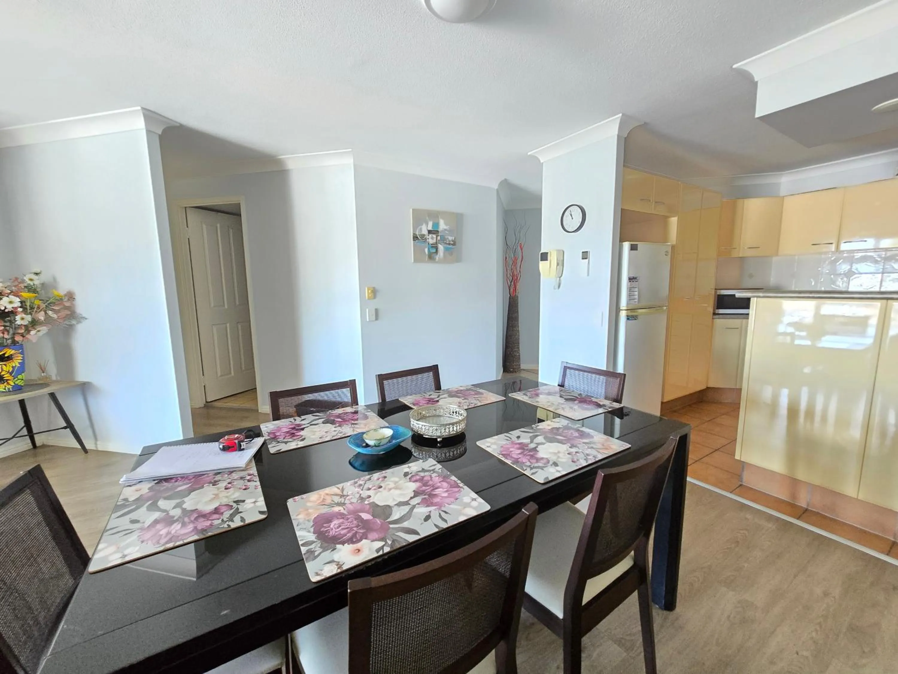 Dining area in Fairways Golf & Beach Retreat Bribie Island