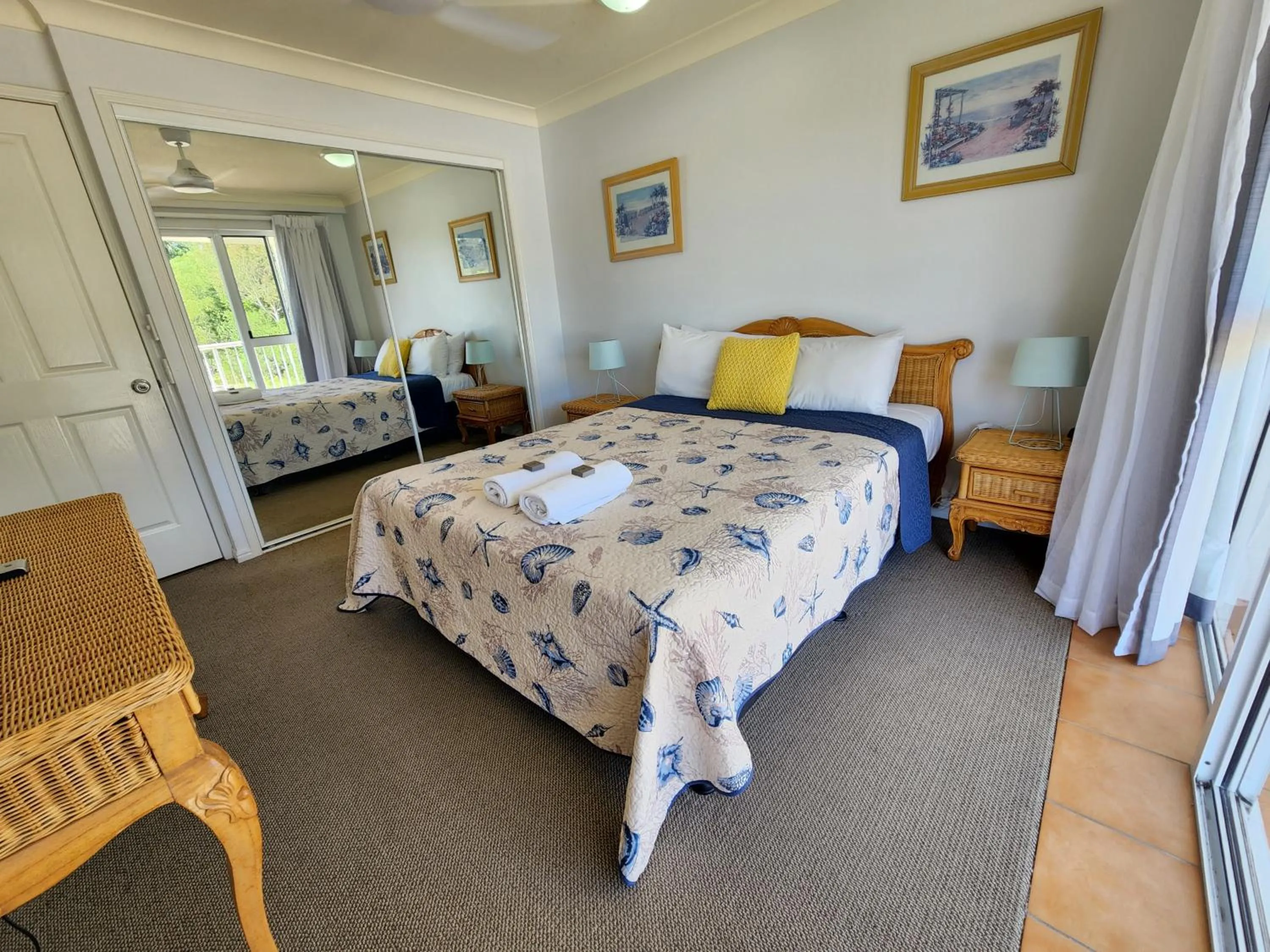 Bedroom, Bed in Fairways Golf & Beach Retreat Bribie Island