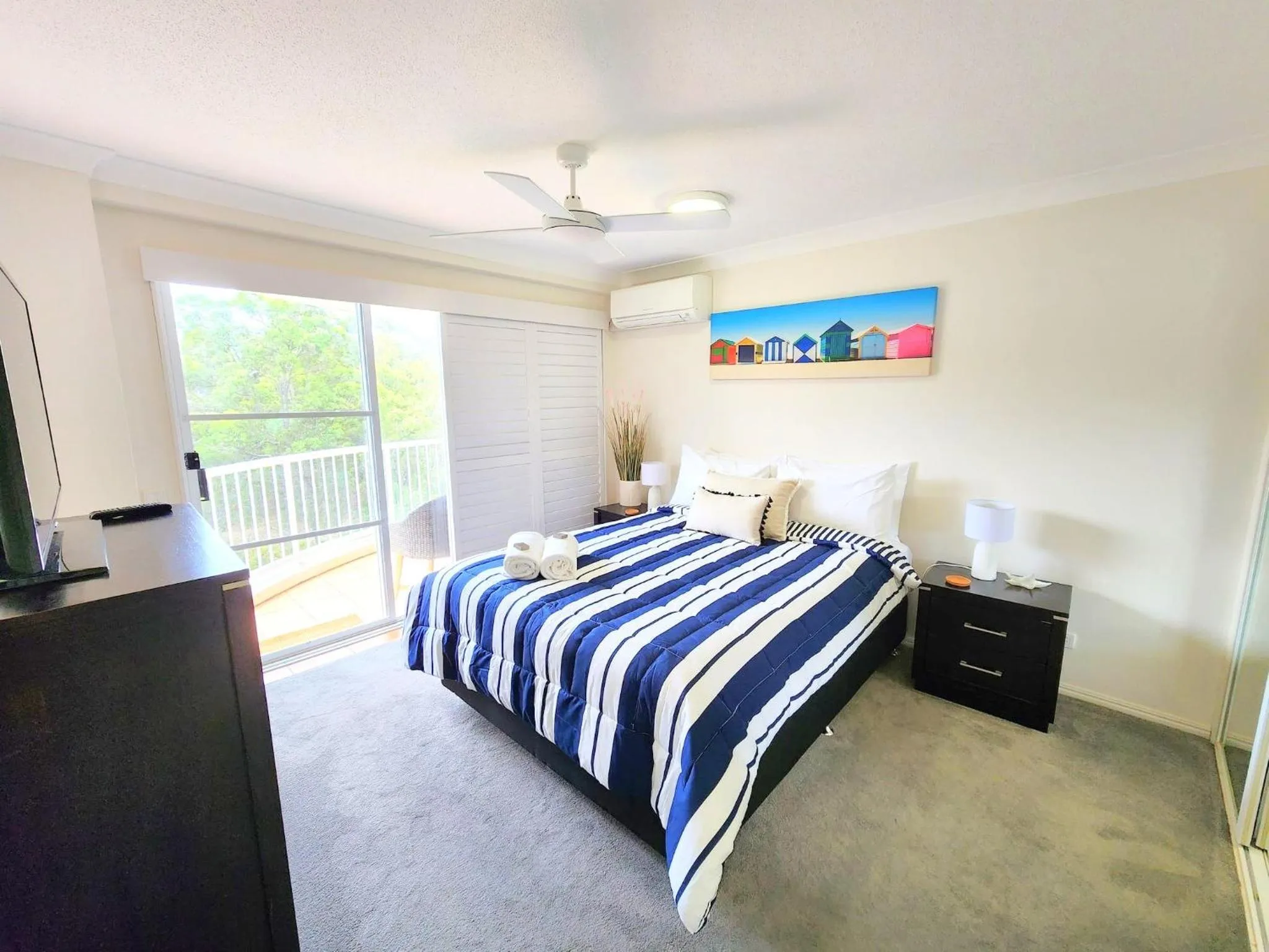 Bedroom, Bed in Fairways Golf & Beach Retreat Bribie Island