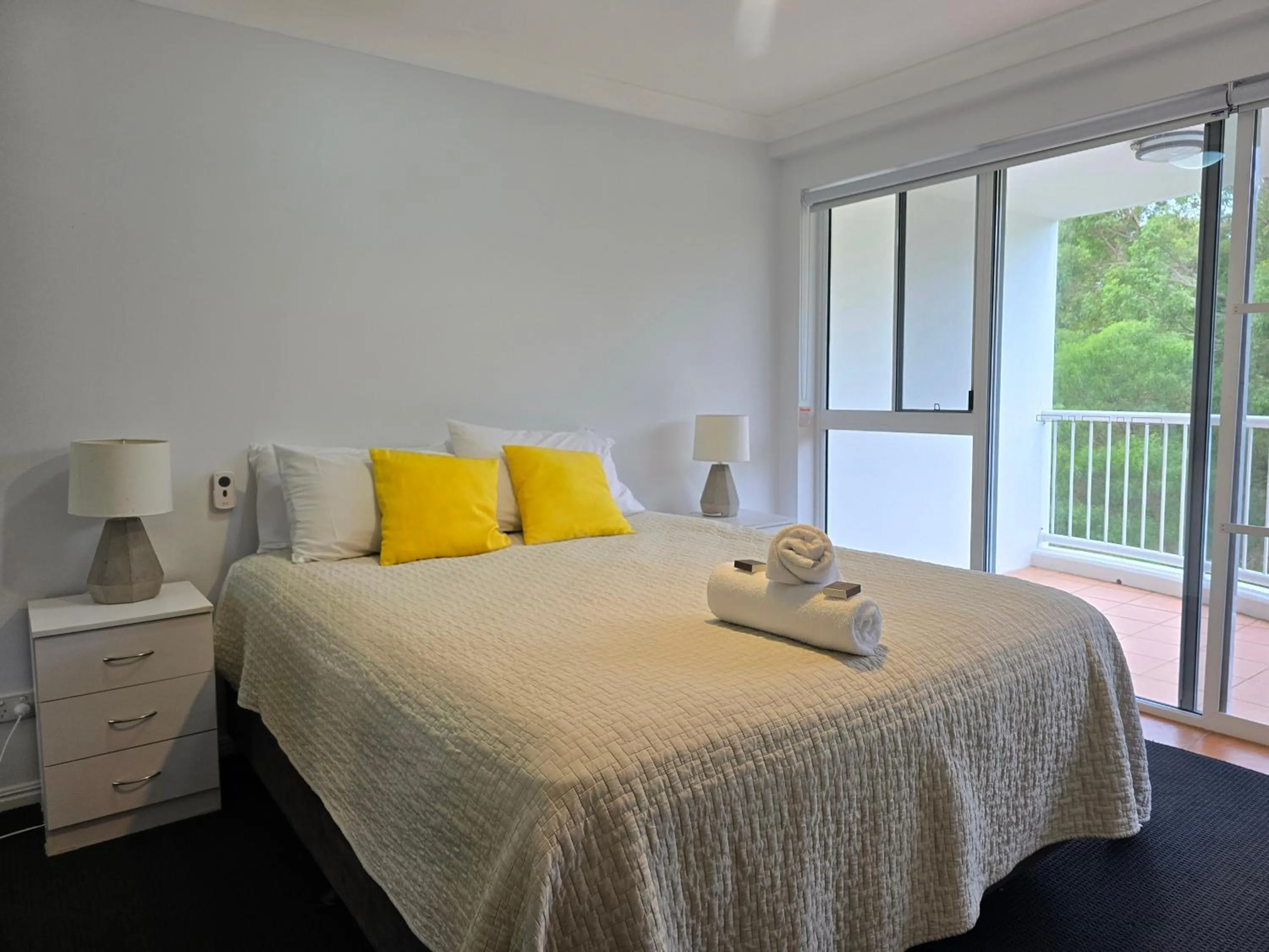 Bed in Fairways Golf & Beach Retreat Bribie Island
