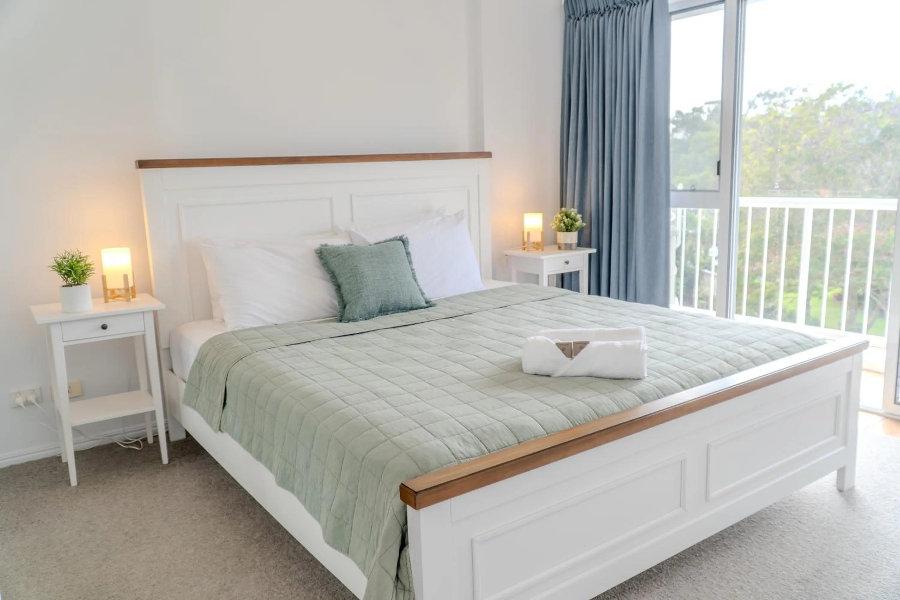 Bed in Fairways Golf & Beach Retreat Bribie Island