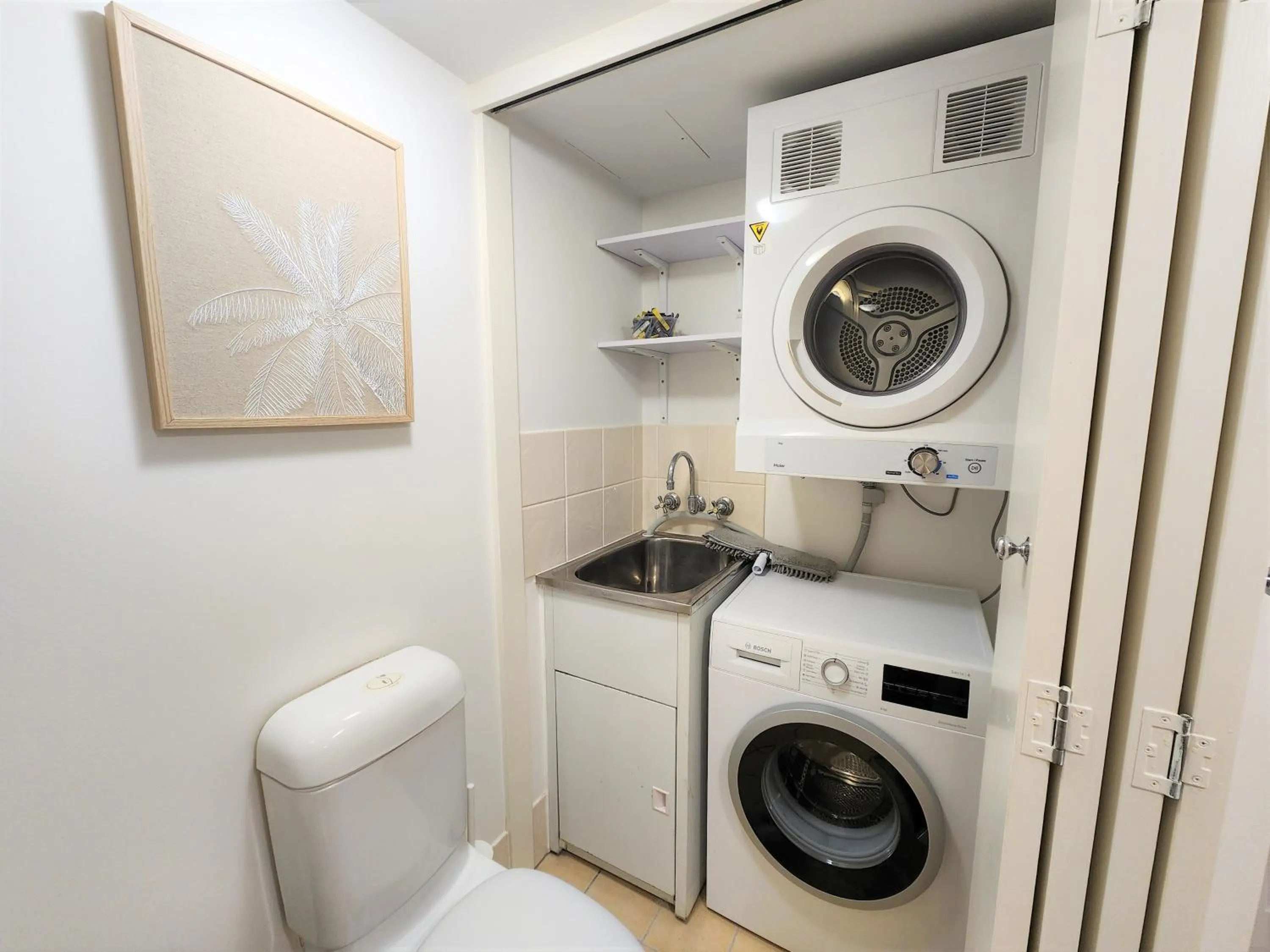 Toilet in Fairways Golf & Beach Retreat Bribie Island