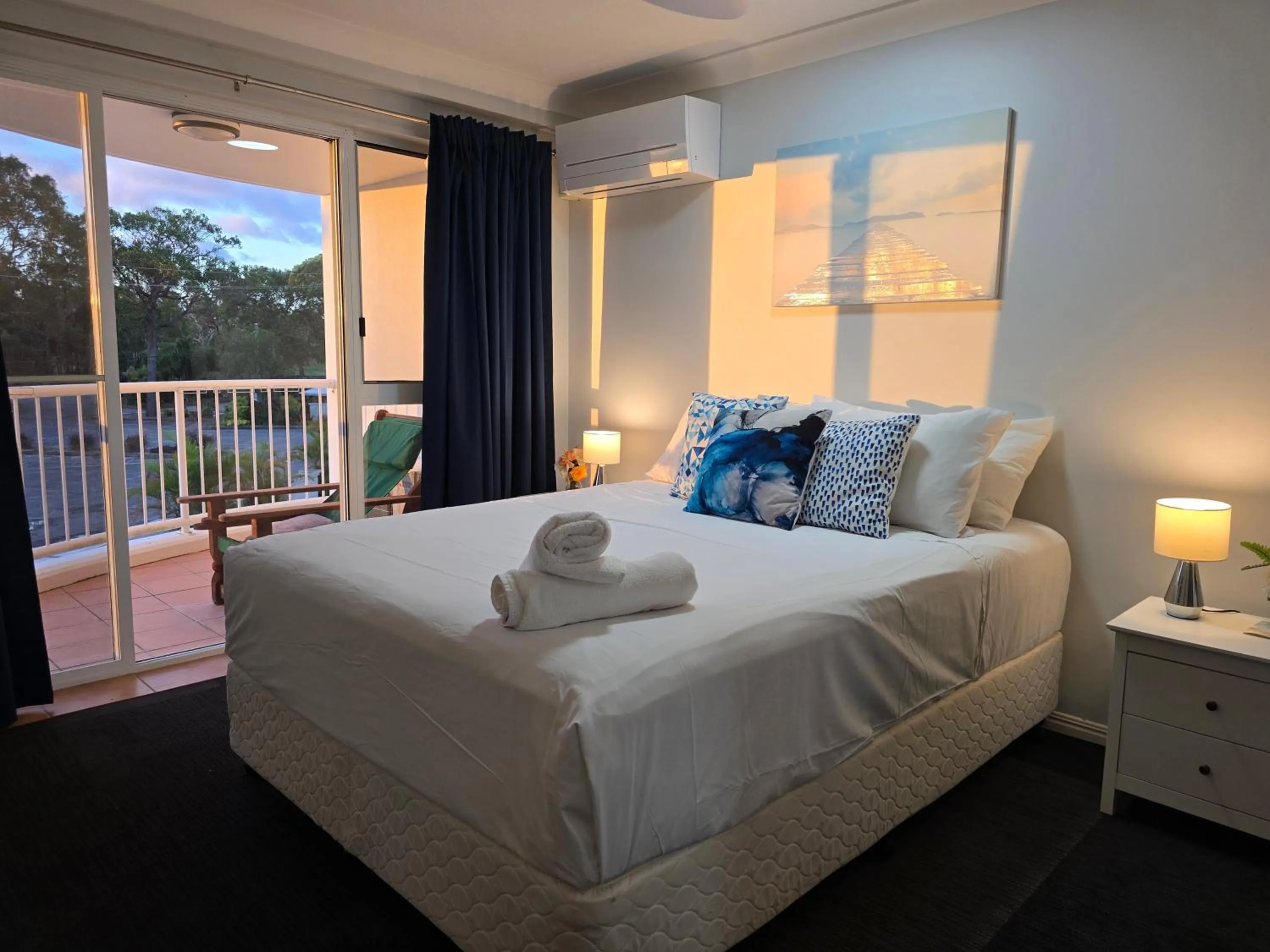 Bedroom, Bed in Fairways Golf & Beach Retreat Bribie Island