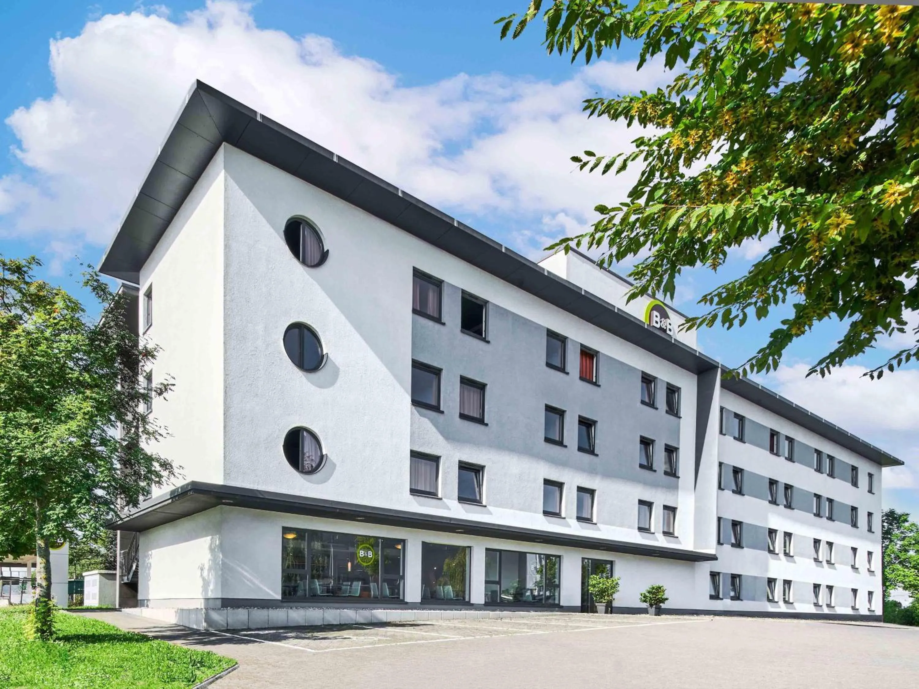 Property building in B&B Hotel Mainz-Hechtsheim