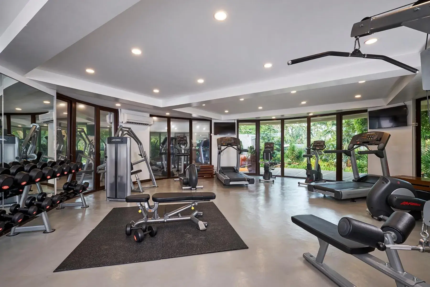 Fitness centre/facilities in Movenpick Resort & Spa Boracay Fitness centre/facilities in Movenpick Resort & Spa Boracay