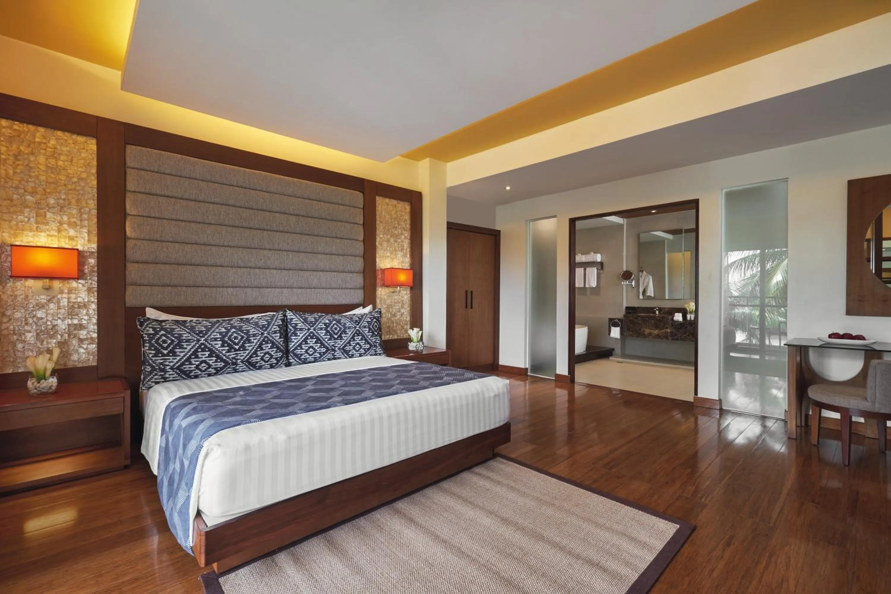 Bed in Movenpick Resort & Spa Boracay