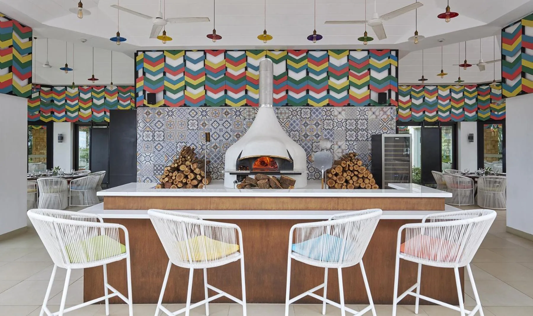 Restaurant/places to eat in Movenpick Resort & Spa Boracay