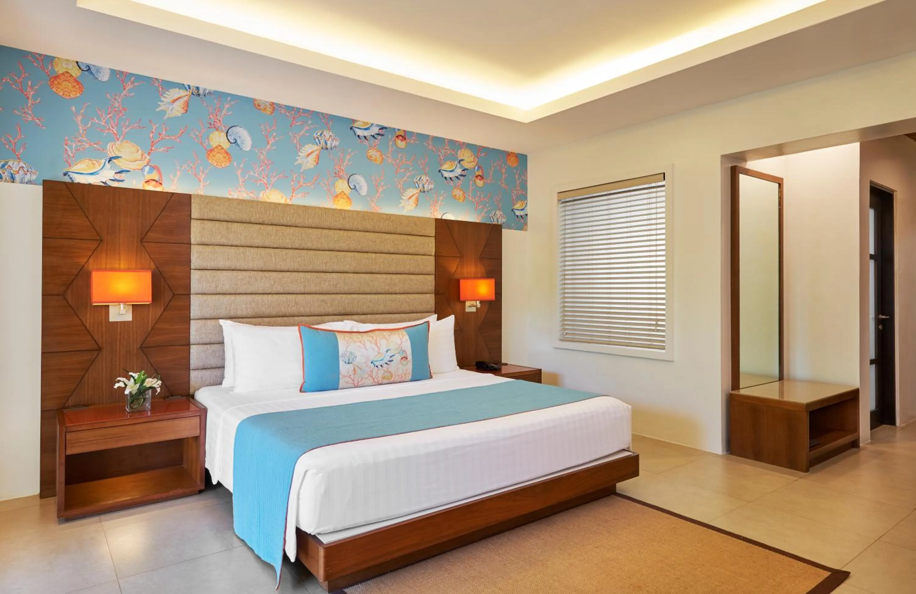 Bedroom, Bed in Movenpick Resort & Spa Boracay