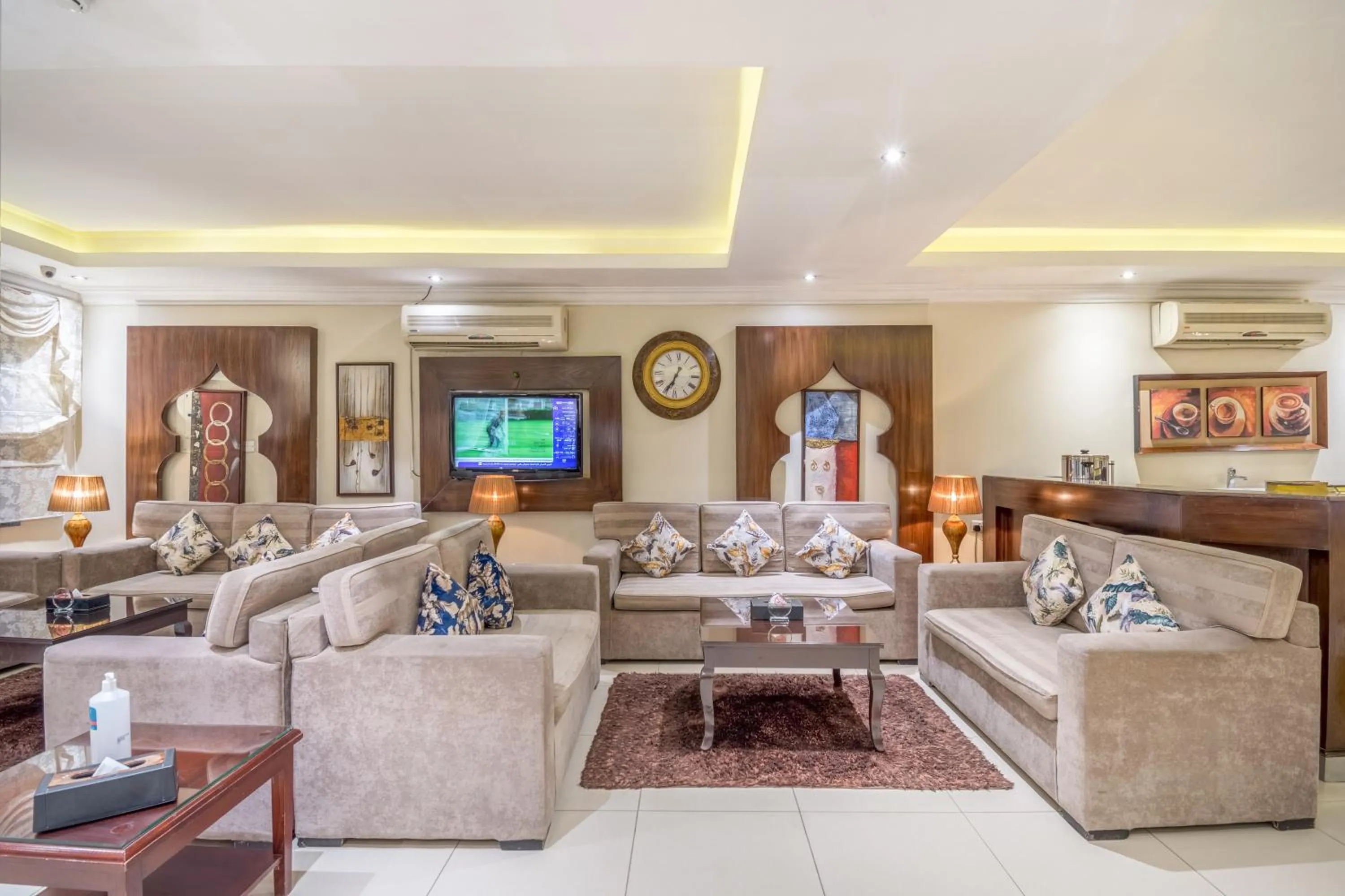 Dar NEYAARA SERVICED APARTMENTS