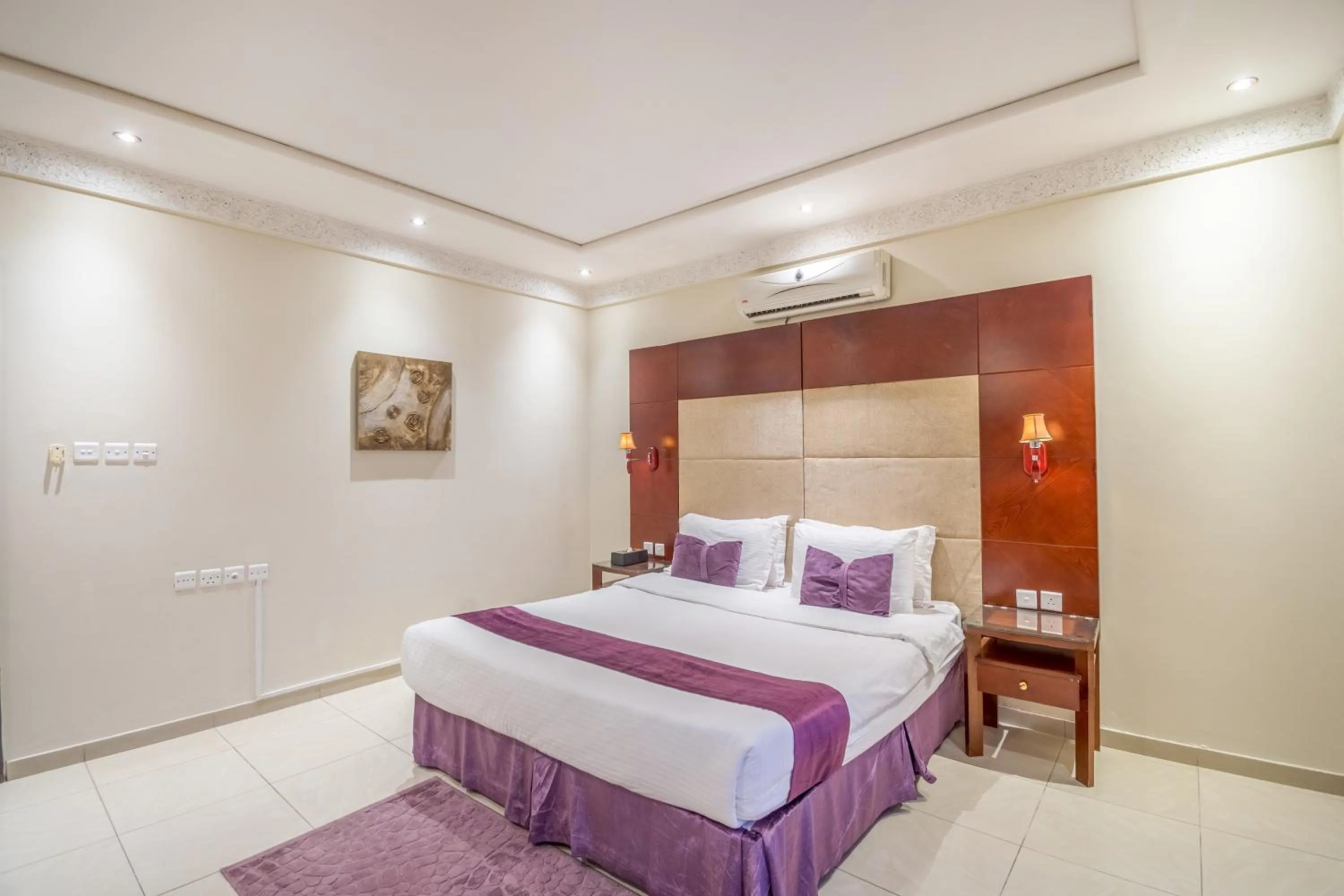 Bed in Dar NEYAARA SERVICED APARTMENTS