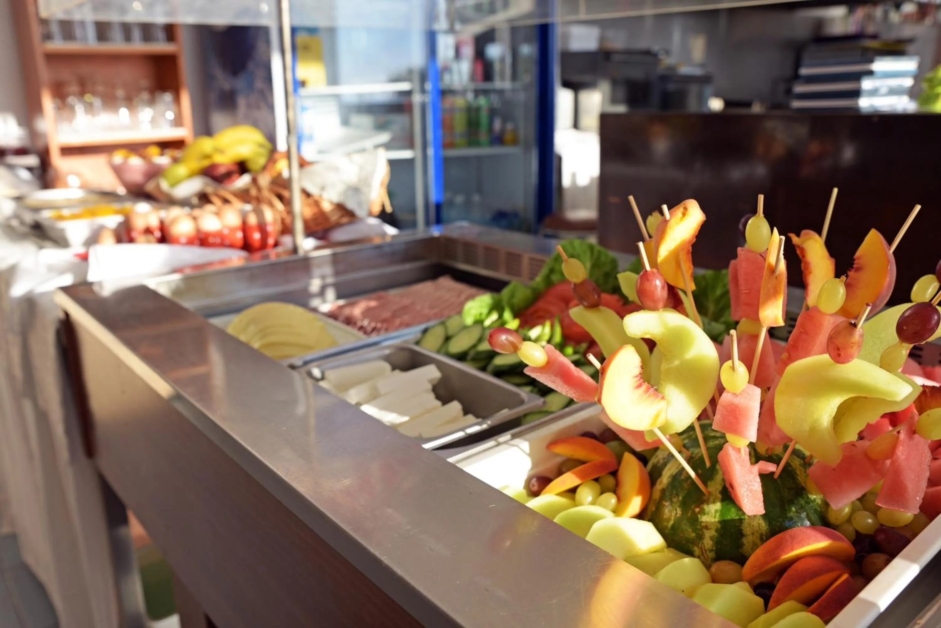 Buffet breakfast in Hillside Studios & Apartments