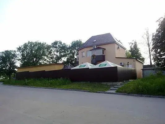 Dlya Vseh Motel Dlya Vseh Motel