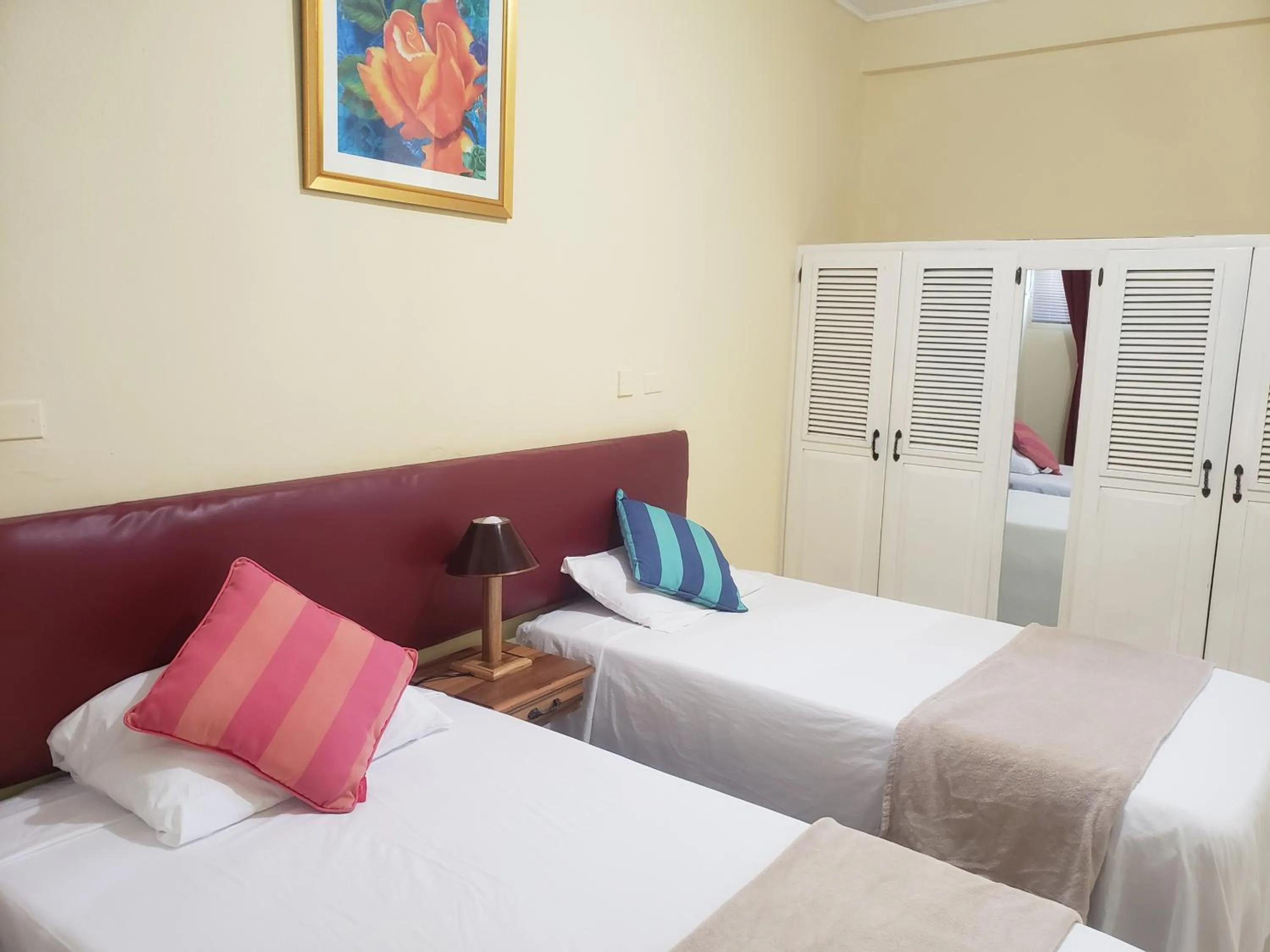 Bedroom, Bed in Sea Shell Palms, Ocho Rios