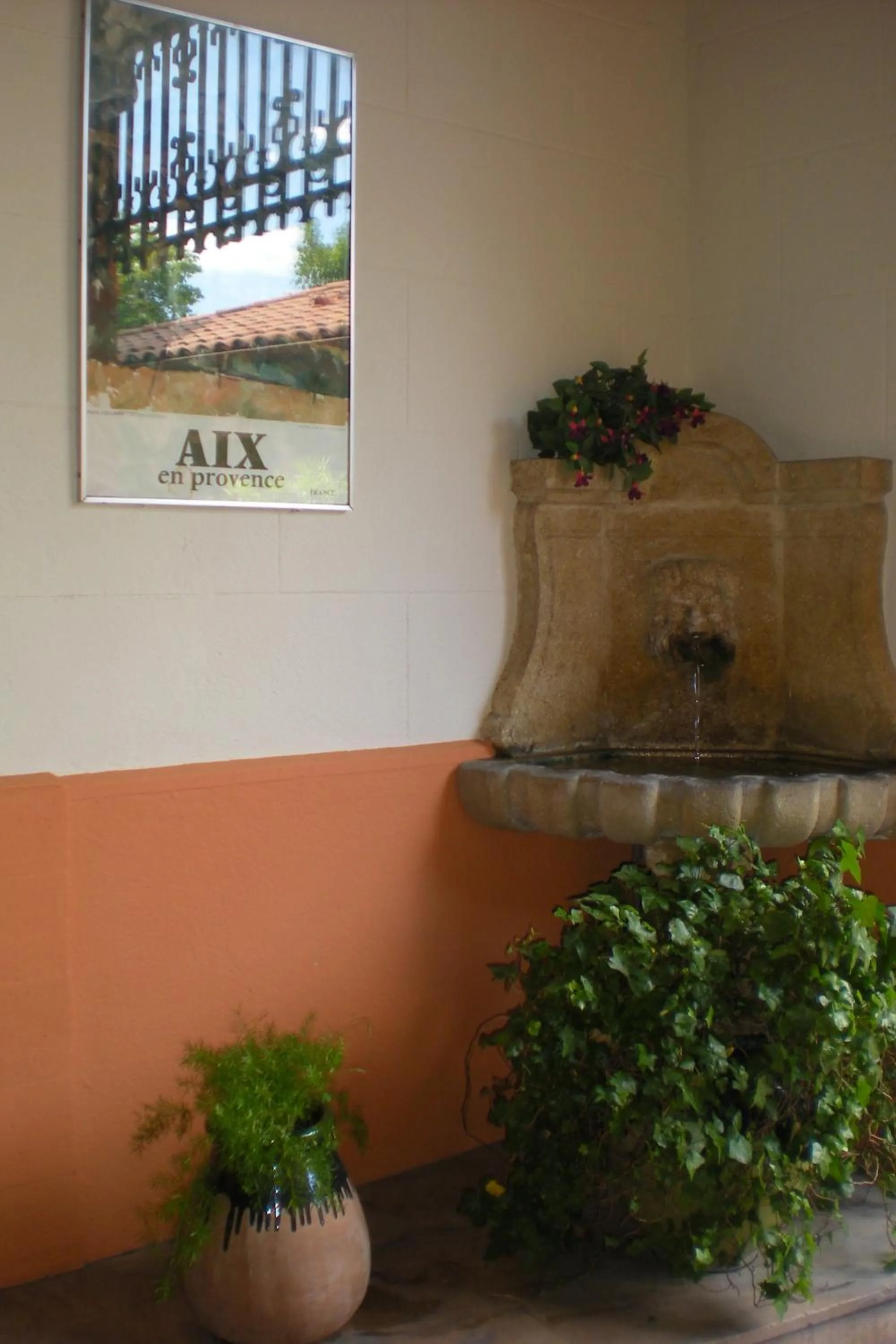 Decorative detail in Le Concorde