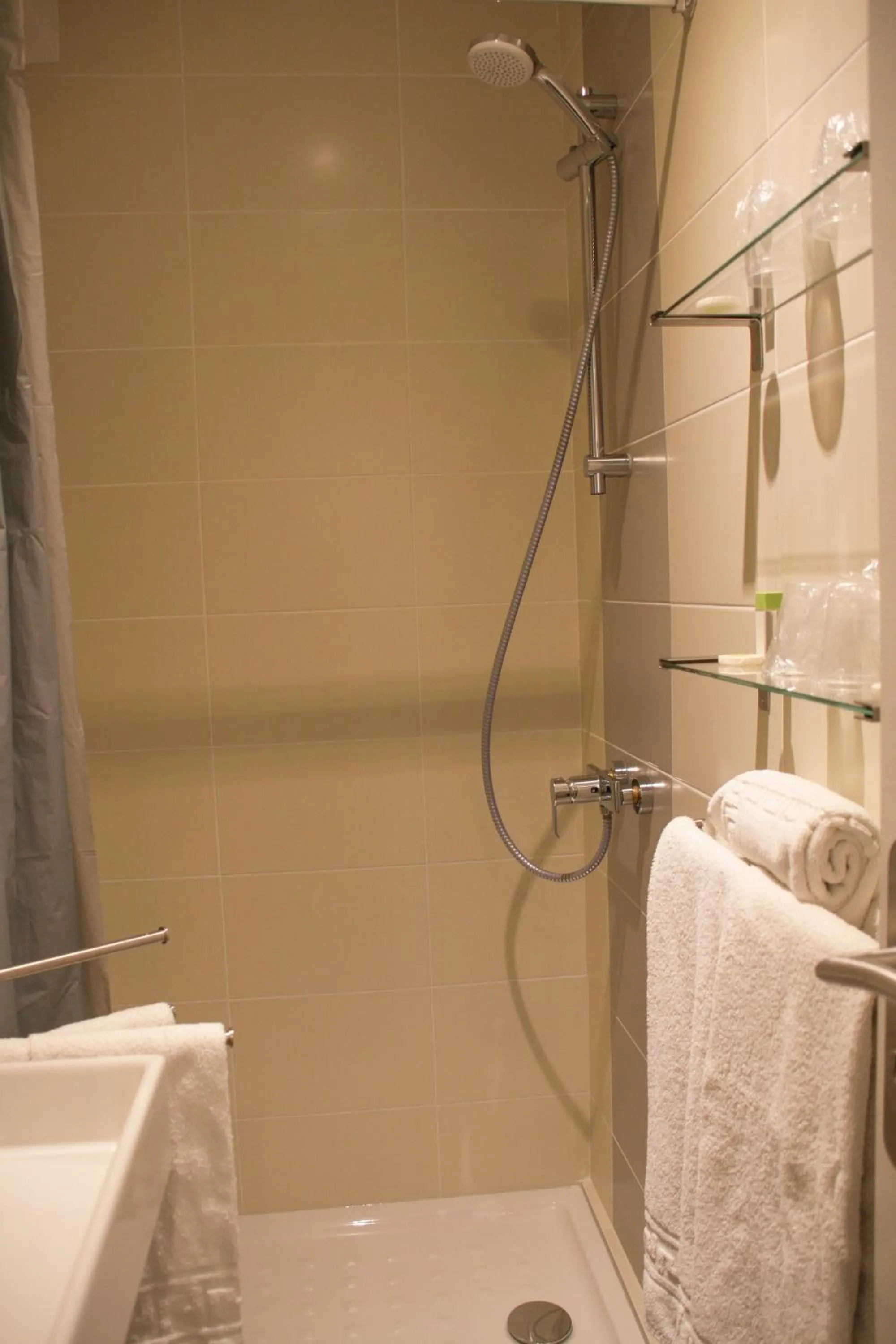 Other in Le Concorde