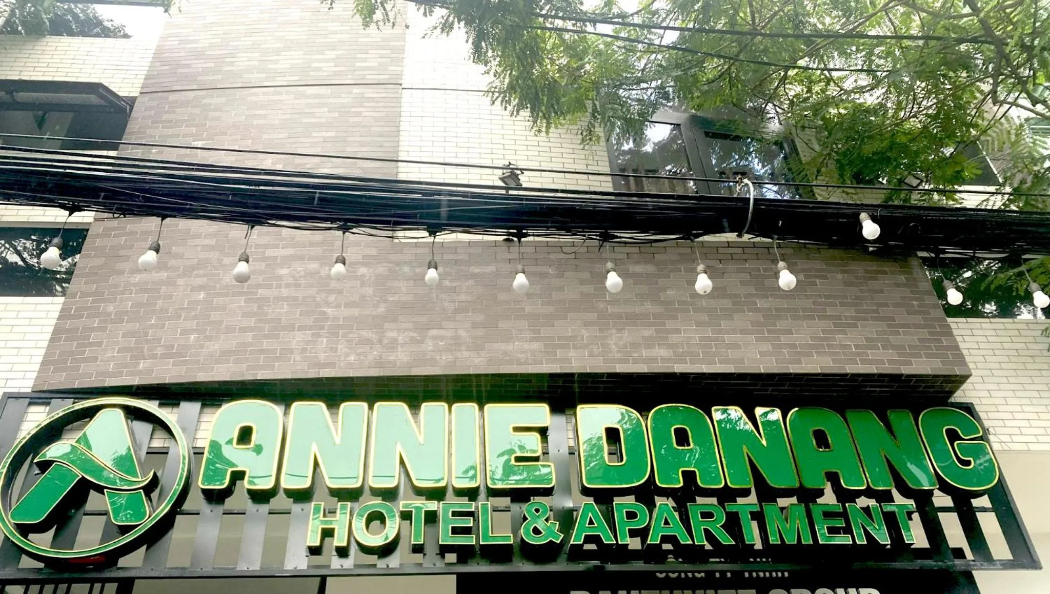 Text overlay in Annie Danang Hotel & Apartment