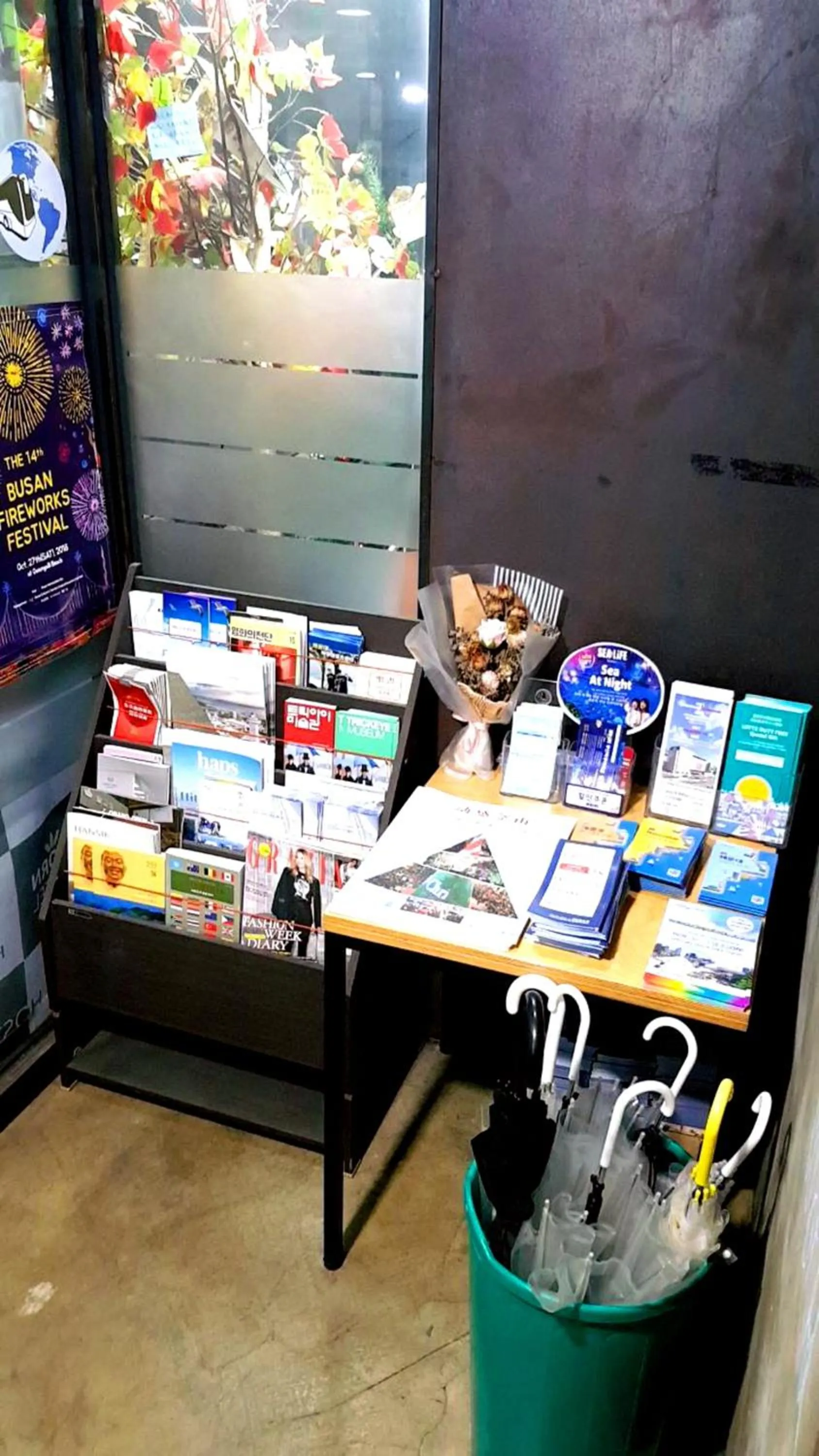 Lobby or reception in Busan Popcorn Hostel