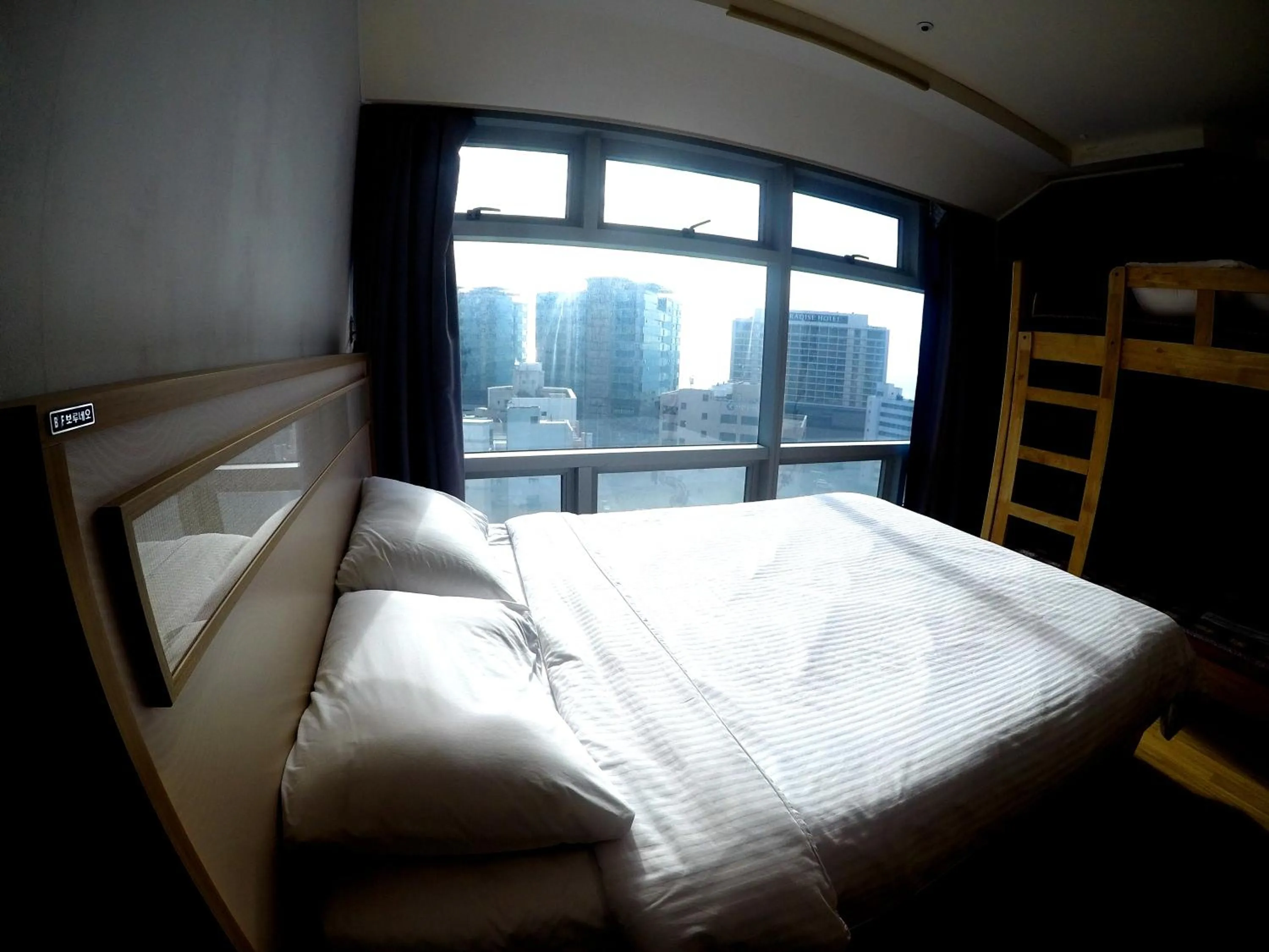 Bed in Busan Popcorn Hostel