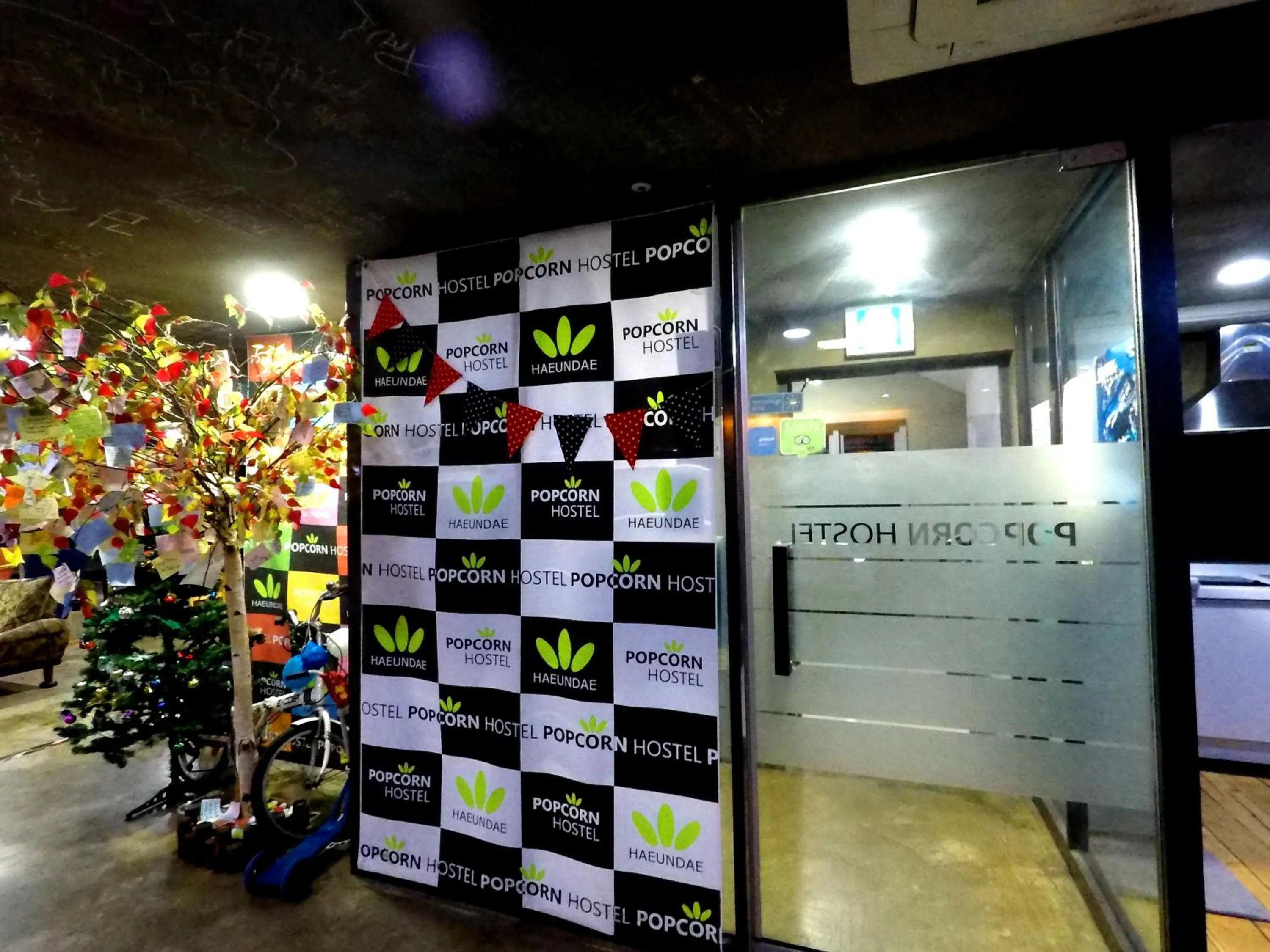 Facade/entrance in Busan Popcorn Hostel