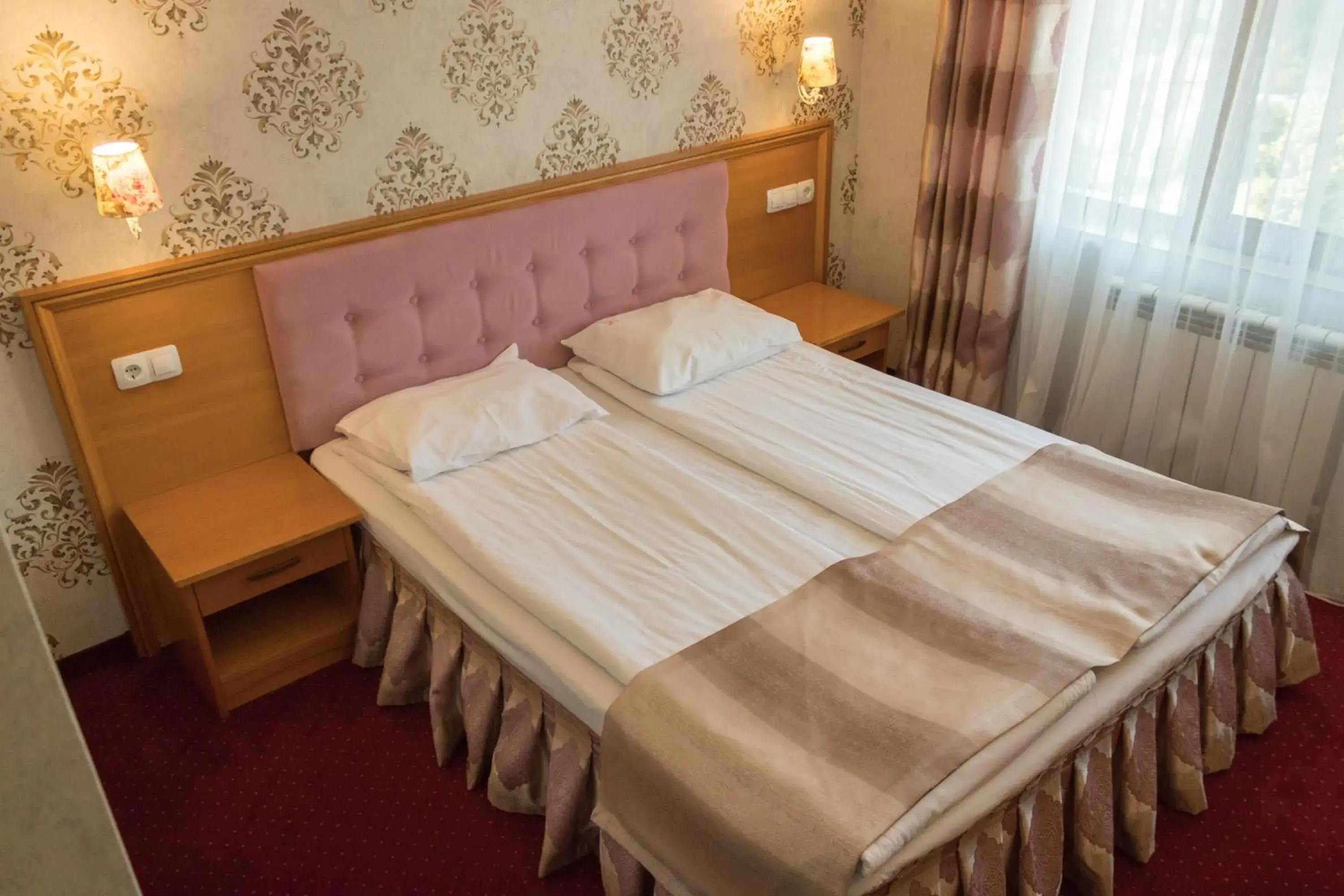 Double or Twin Room in Hotel Uzunski Double or Twin Room in Hotel Uzunski