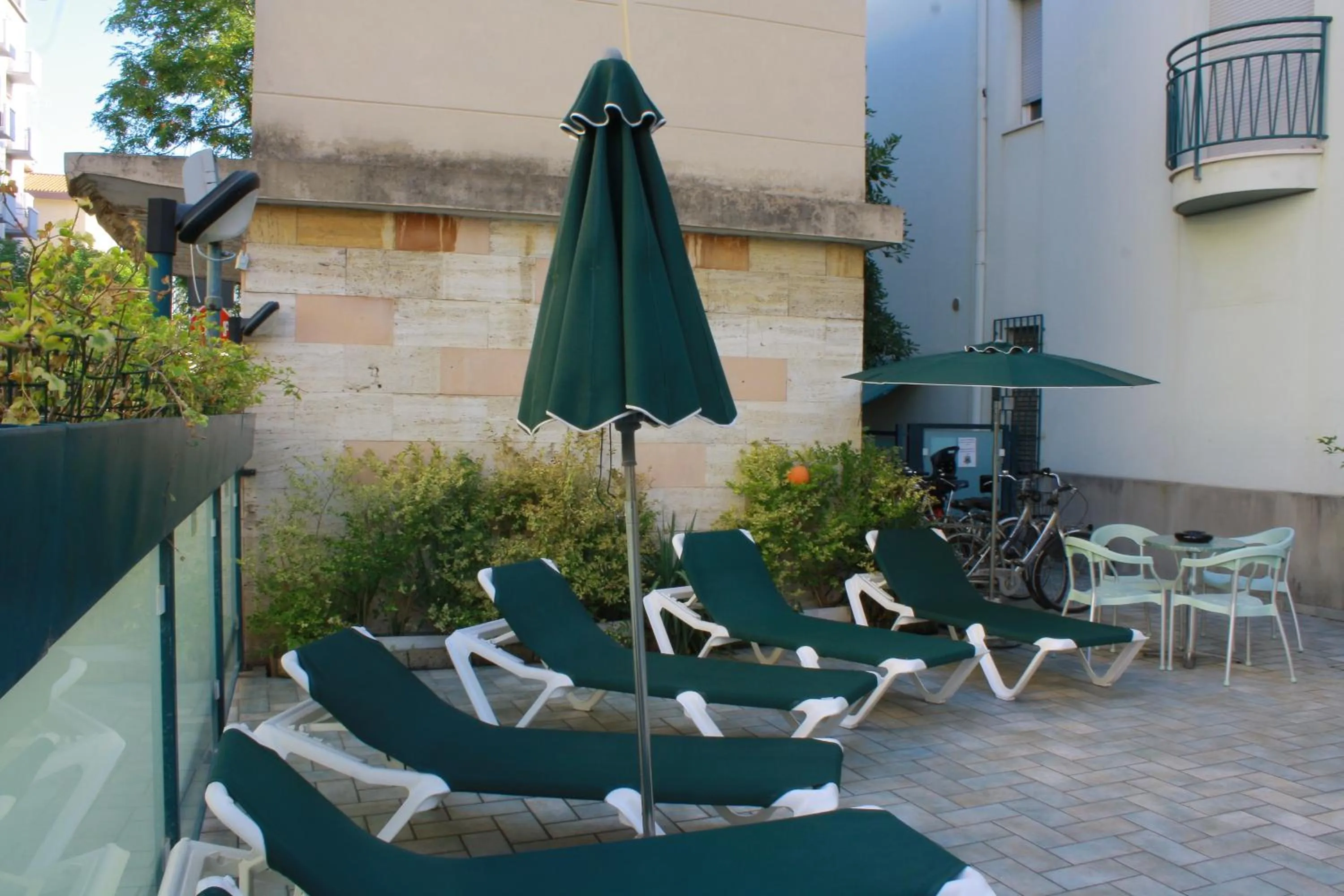 Swimming pool in Residence Le Vele