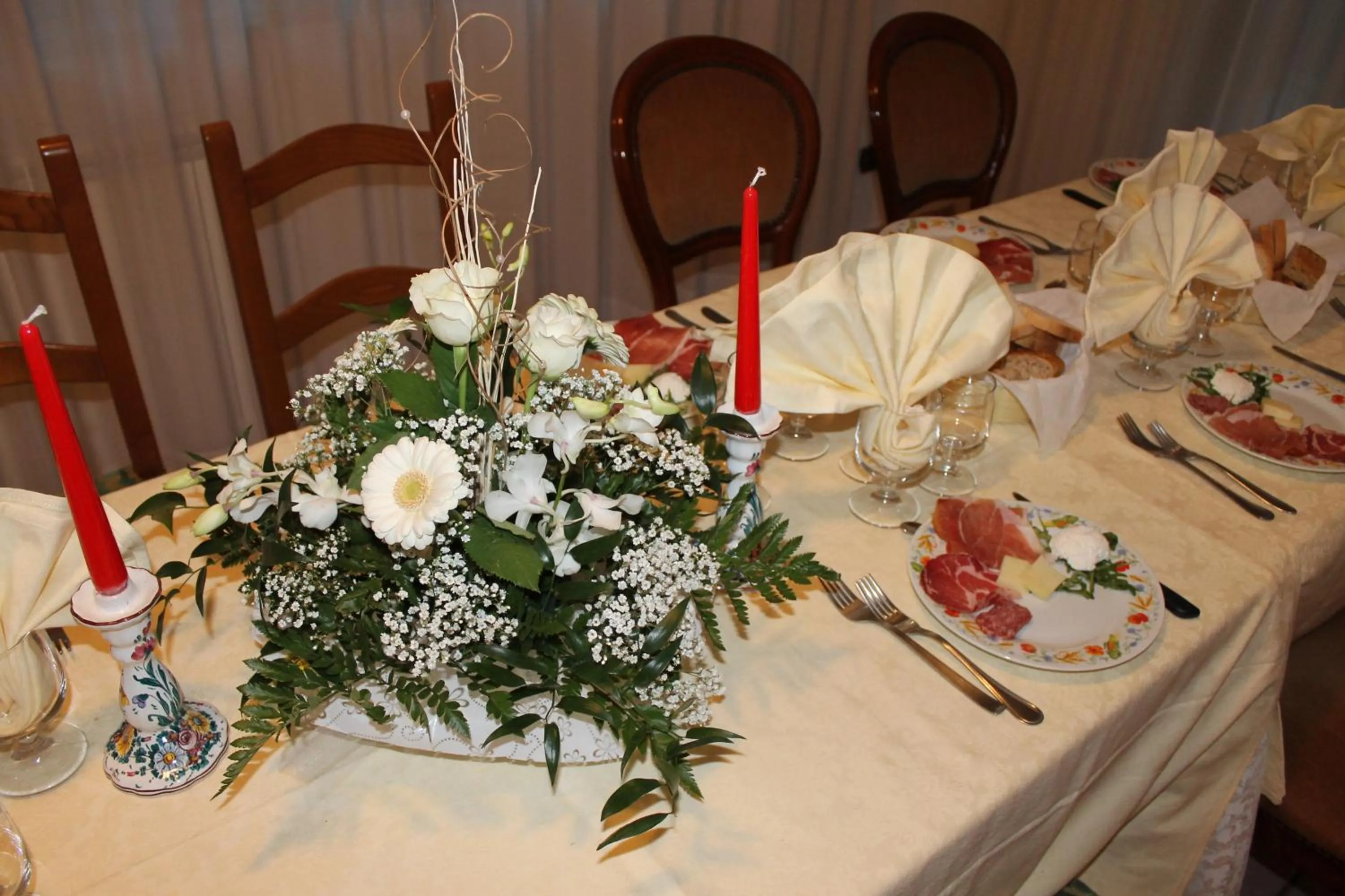 Dining area in Residence La Piscina