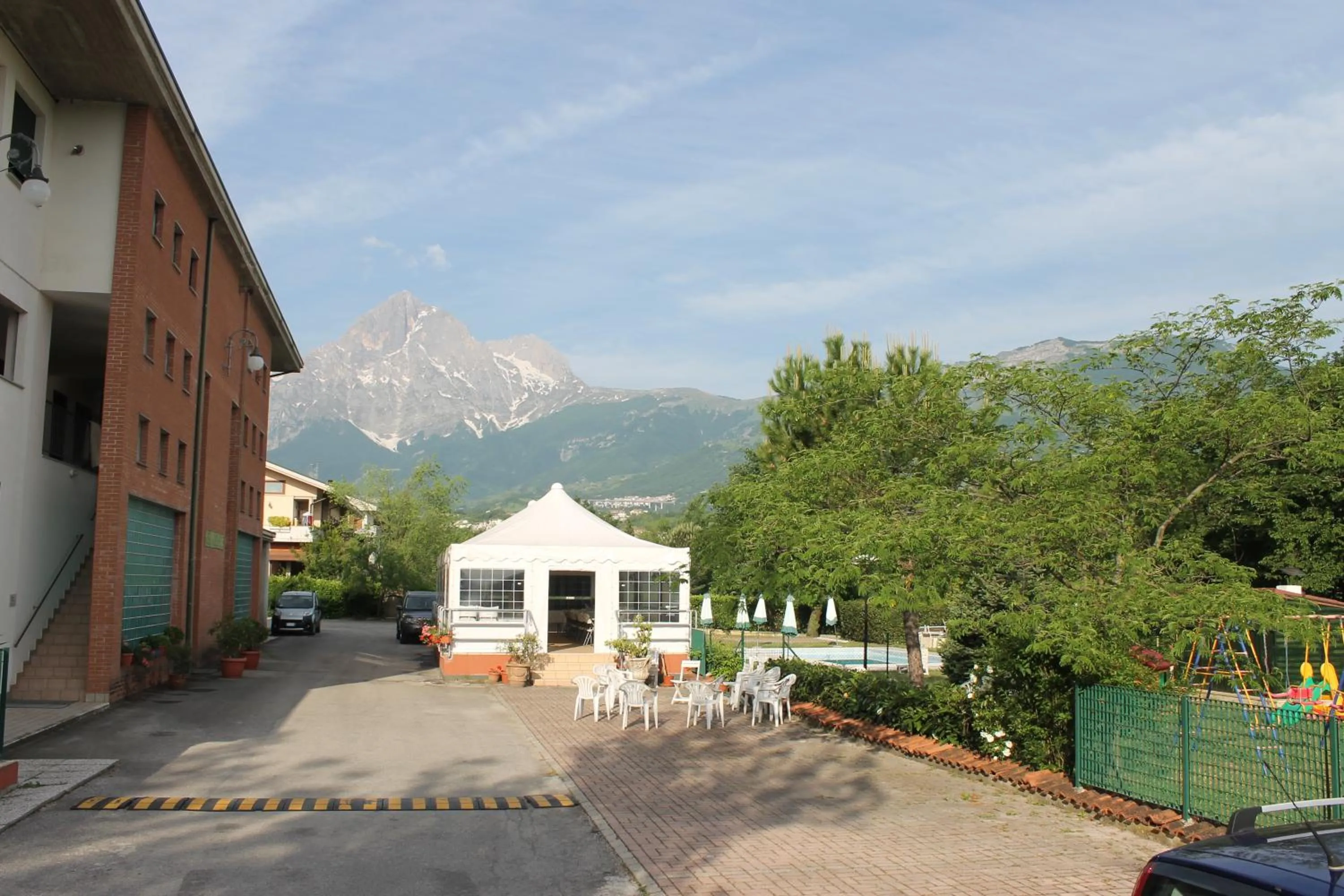 Mountain view in Residence La Piscina